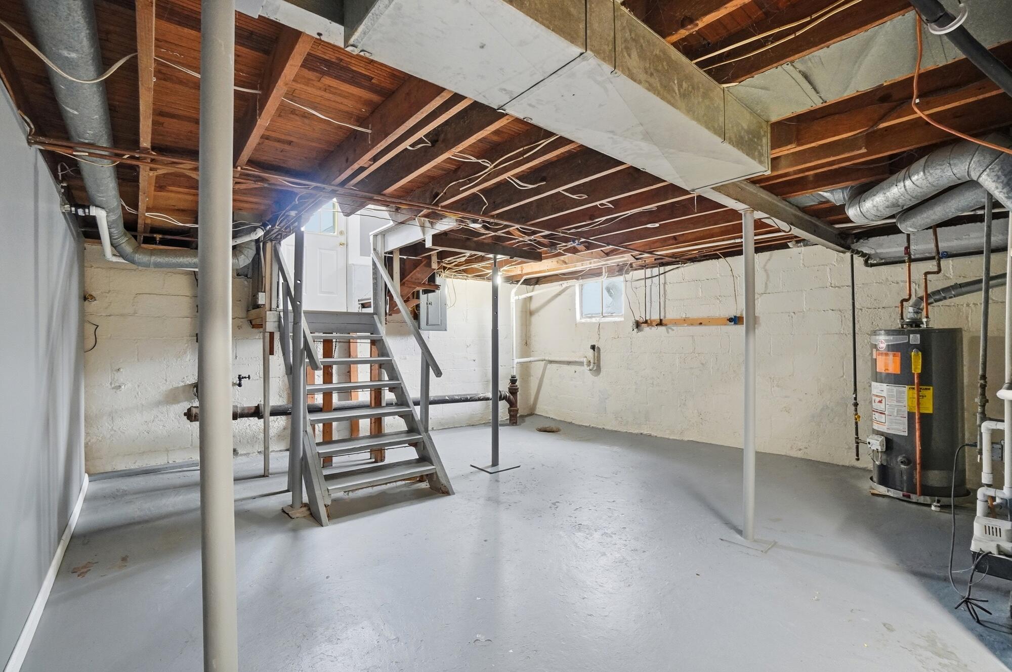 330 Larchmont Avenue, Springfield, Ohio 45503