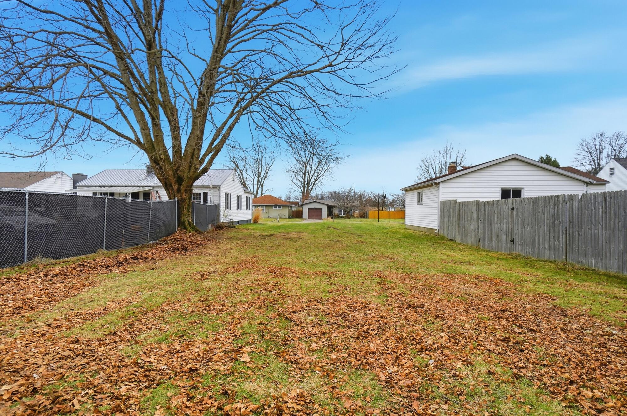 330 Larchmont Avenue, Springfield, Ohio 45503