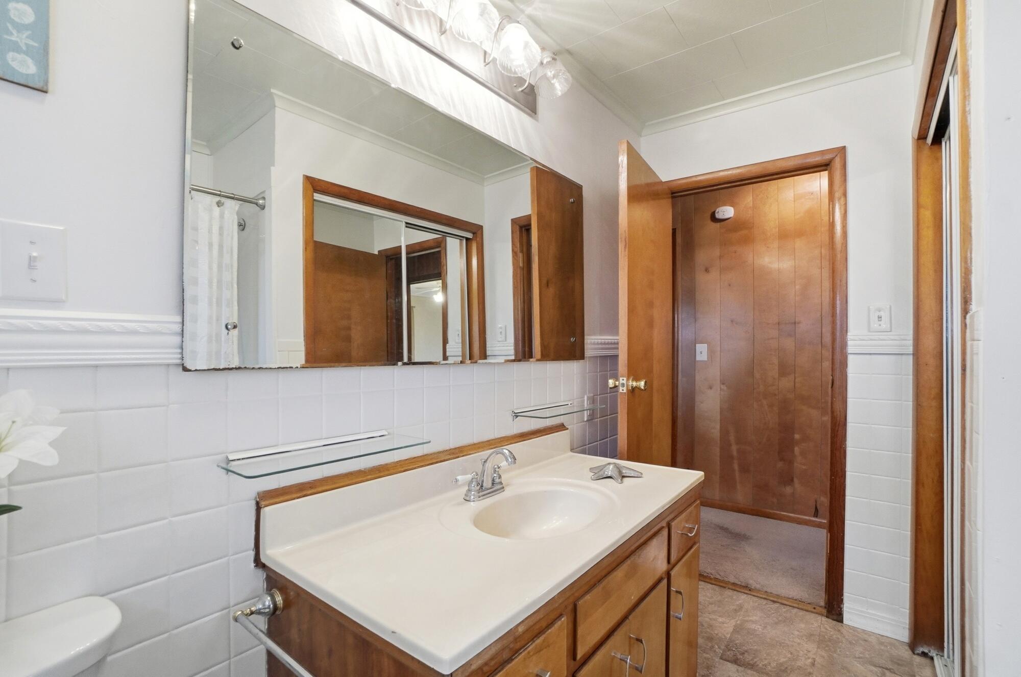 8990 Crescent Street, Lakeview, Ohio 43331