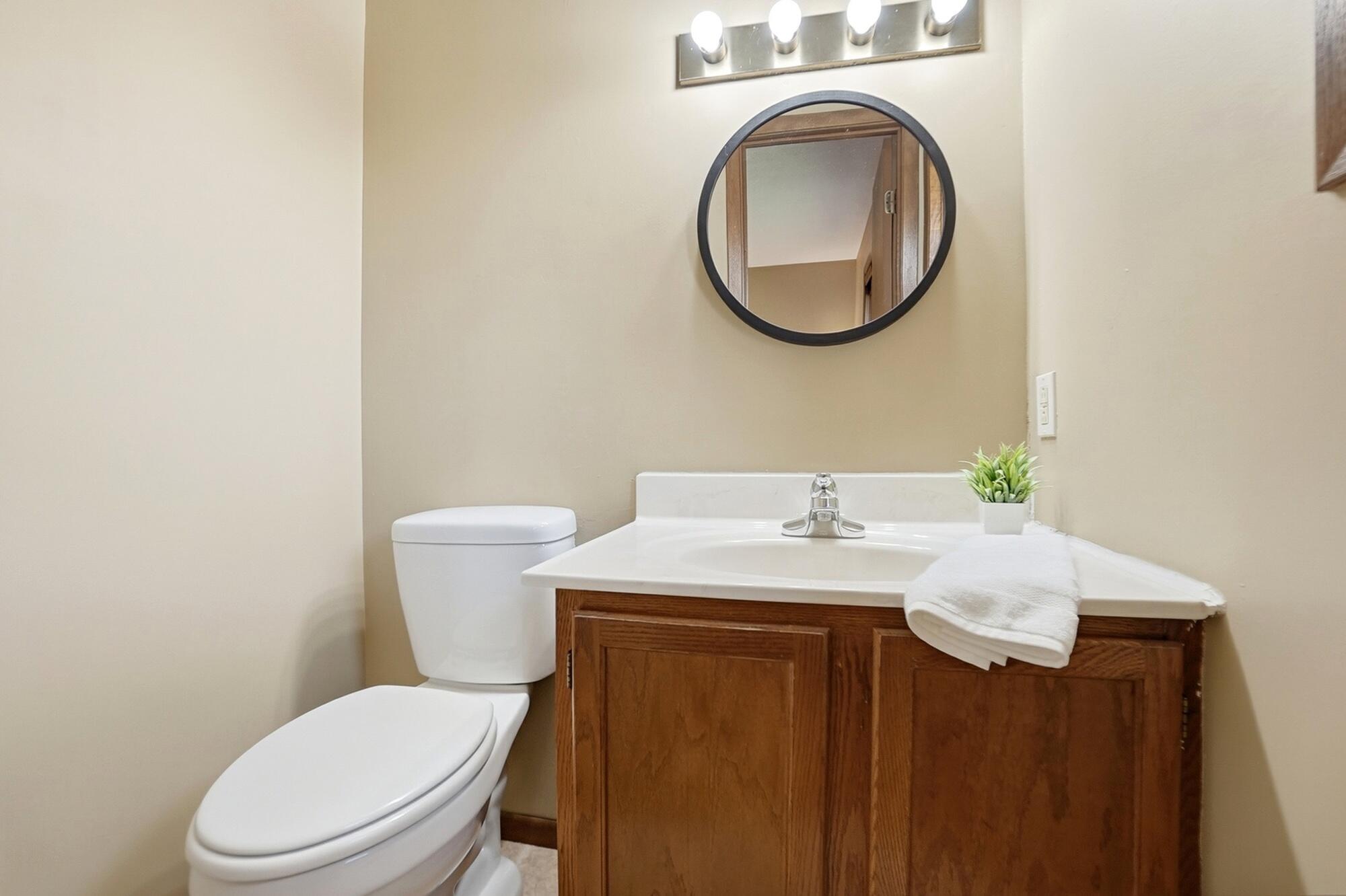 2951 Archer Lane, Springfield, Ohio 45503