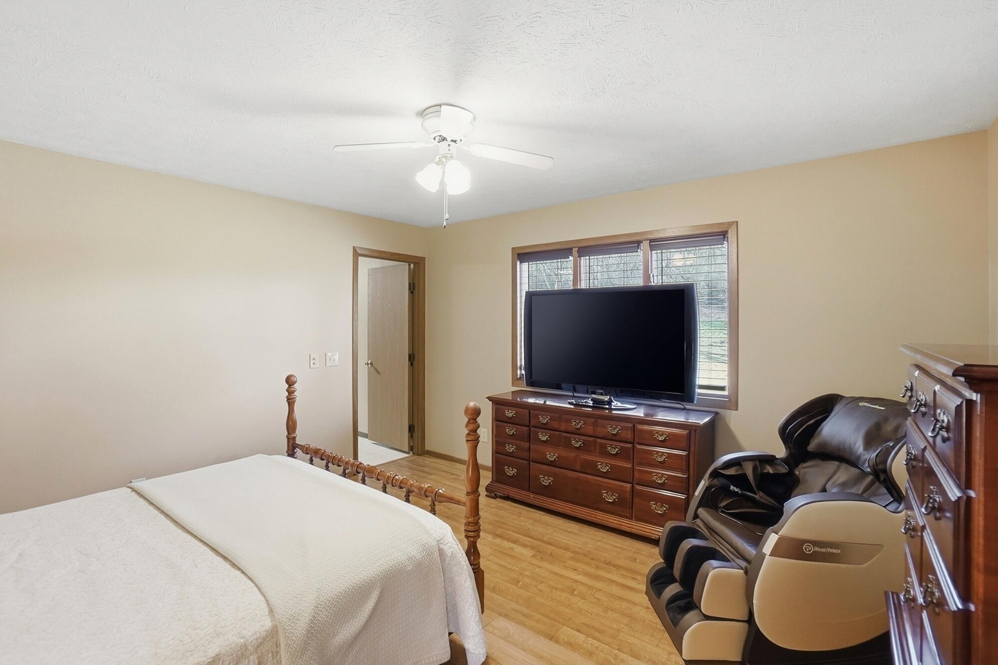 2951 Archer Lane, Springfield, Ohio 45503