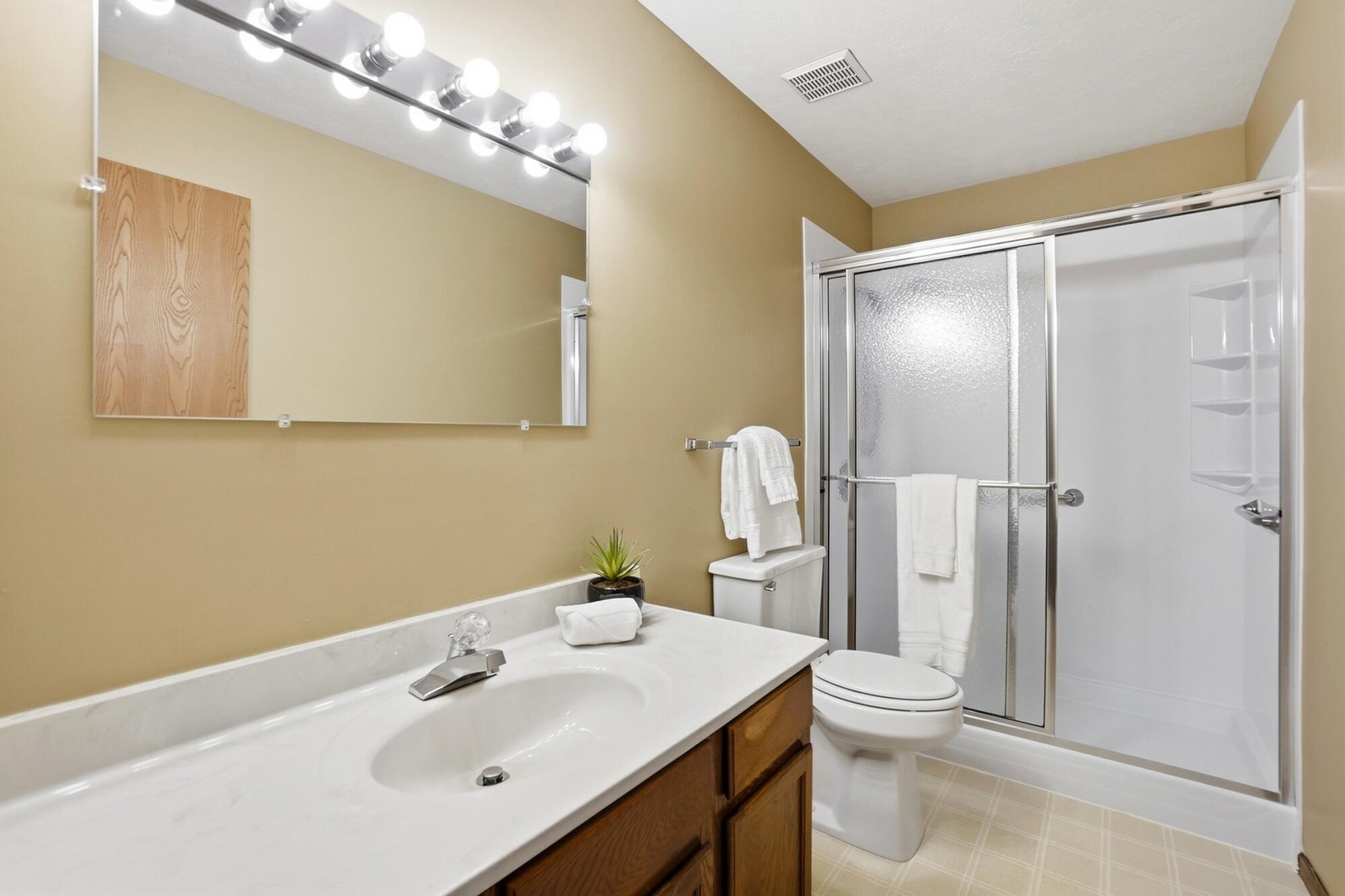 2951 Archer Lane, Springfield, Ohio 45503