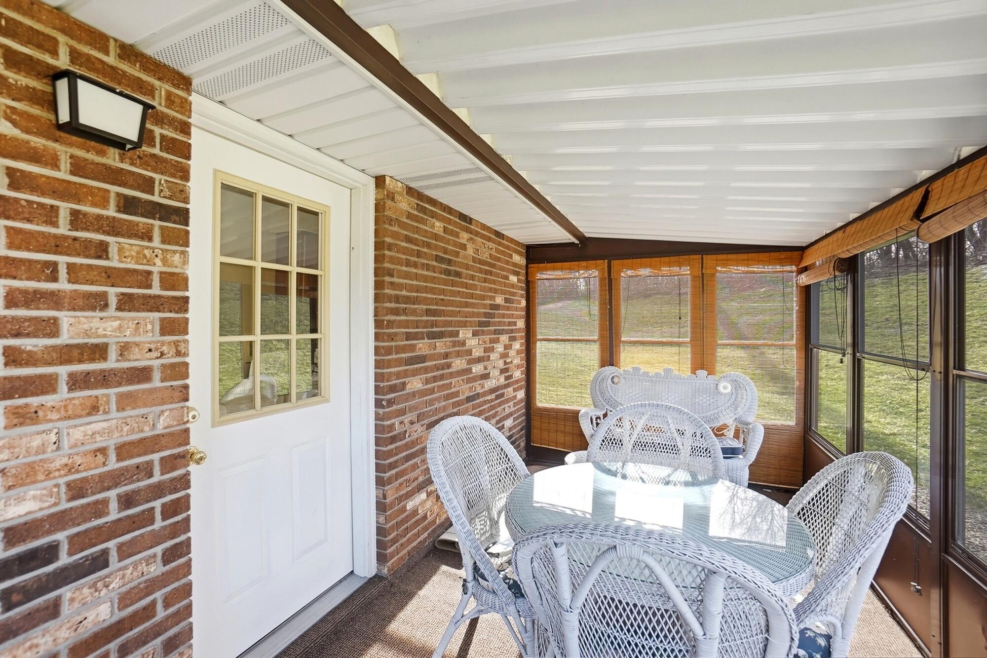 2951 Archer Lane, Springfield, Ohio 45503