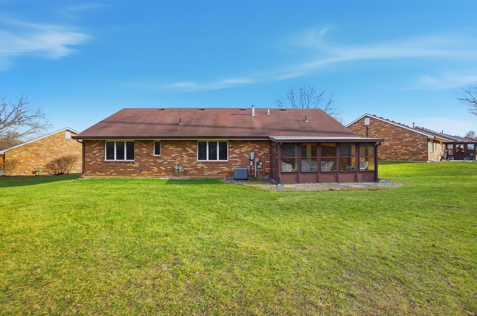 2951 Archer Lane, Springfield, Ohio 45503