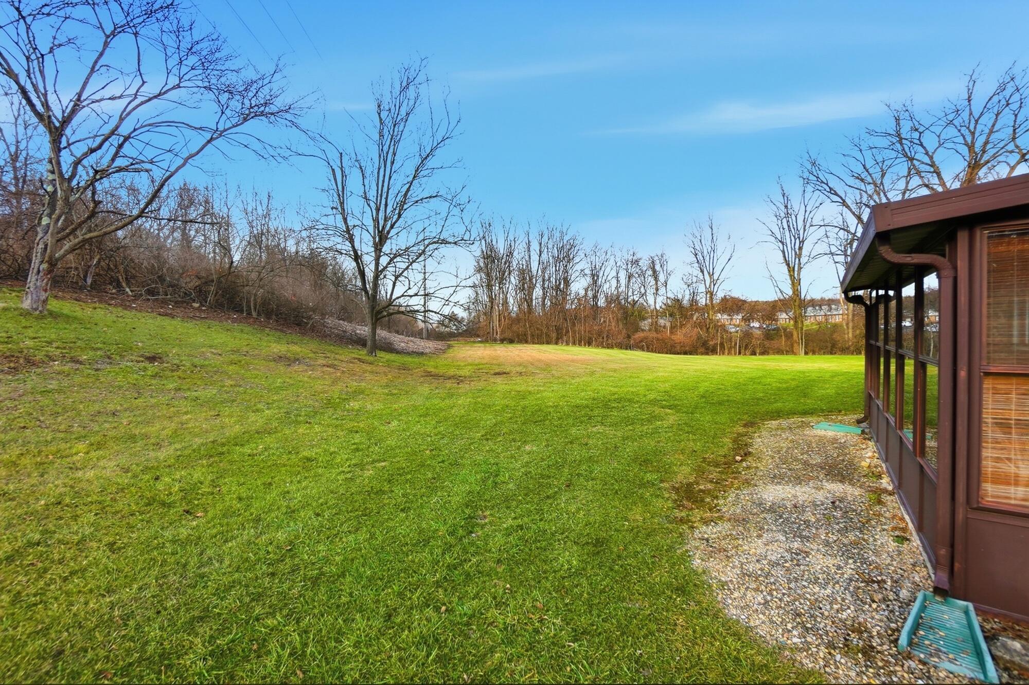 2951 Archer Lane, Springfield, Ohio 45503