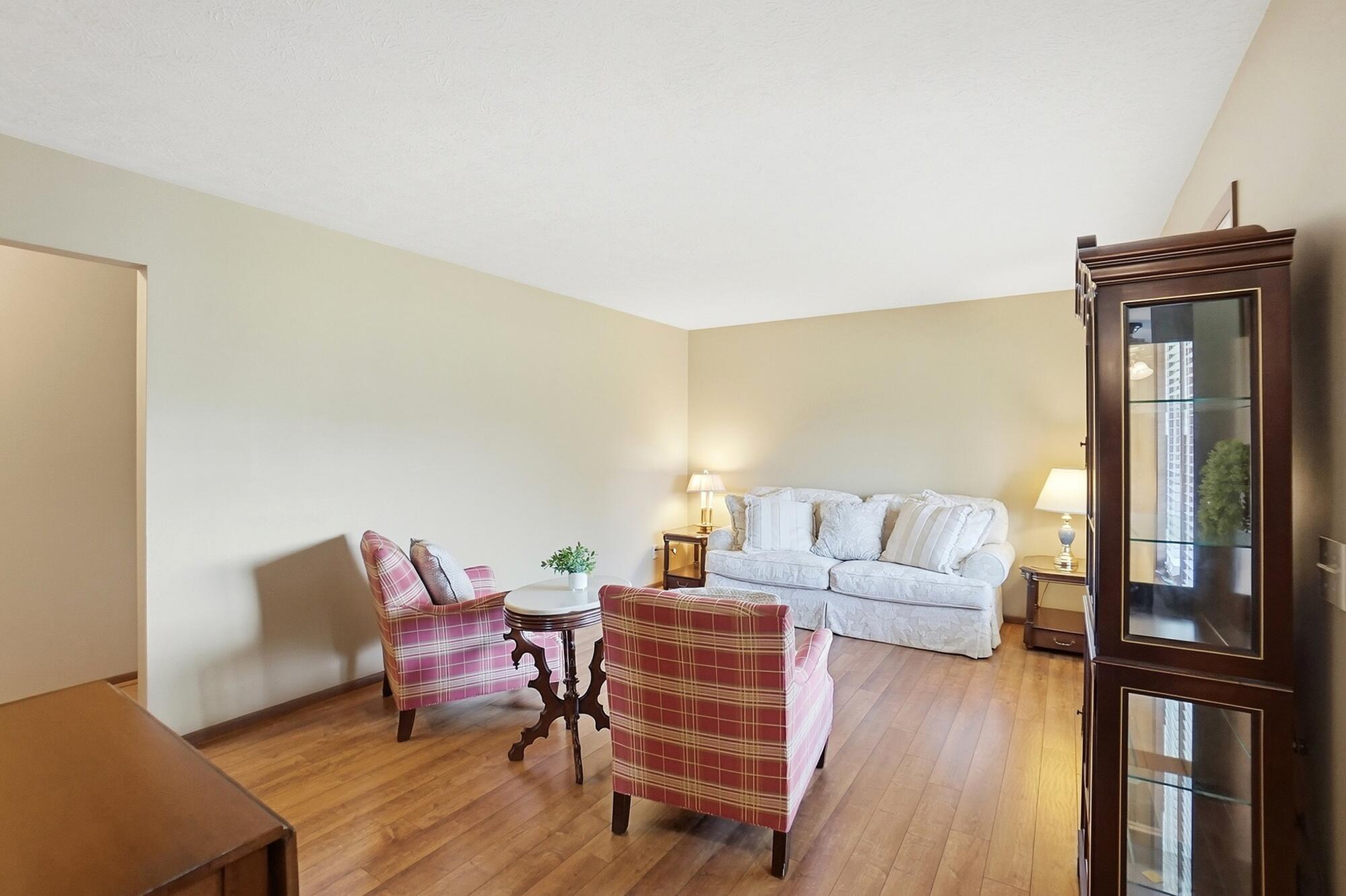 2951 Archer Lane, Springfield, Ohio 45503