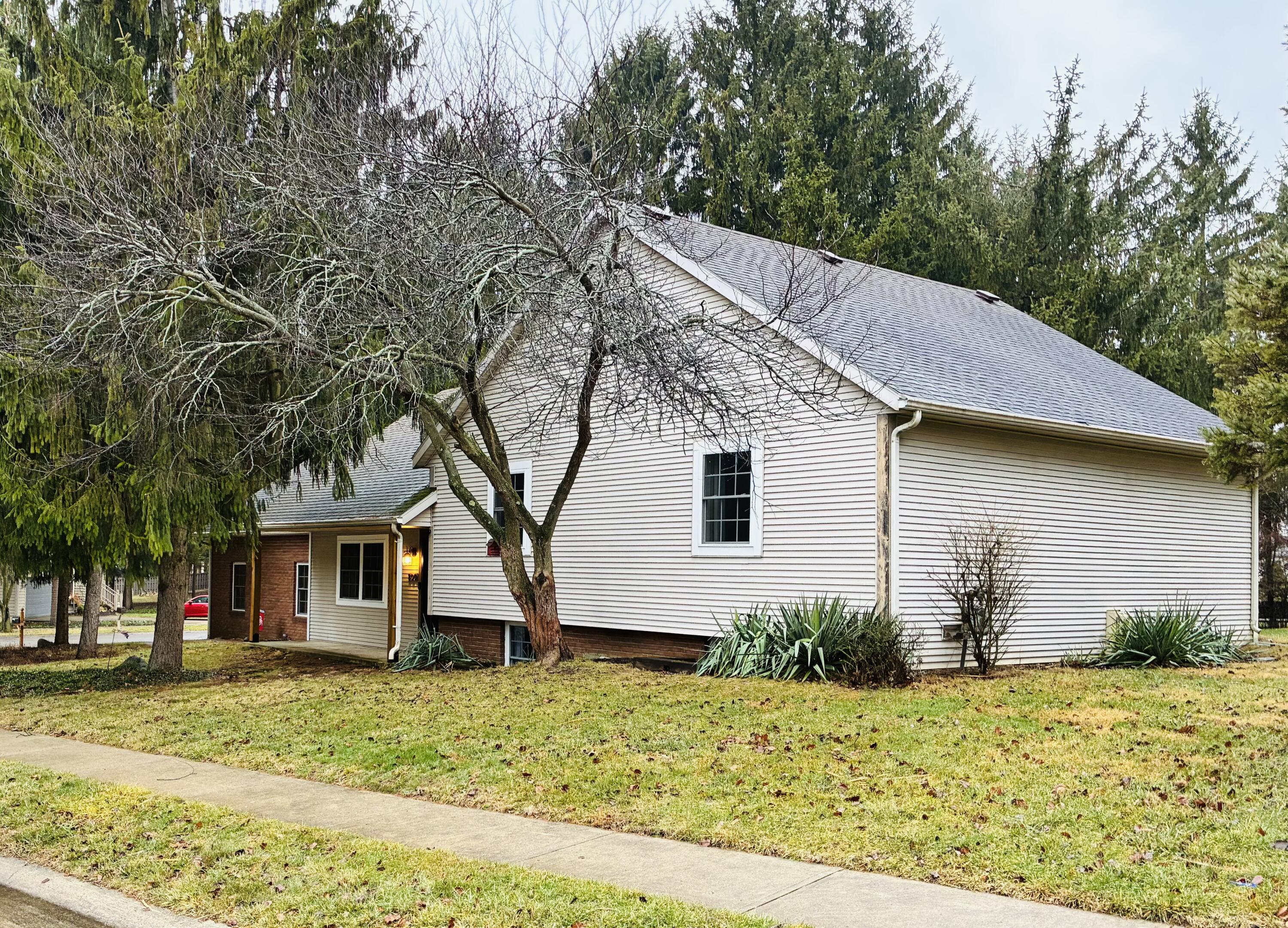 200 Evergreen Drive, Bellefontaine, Ohio 43311