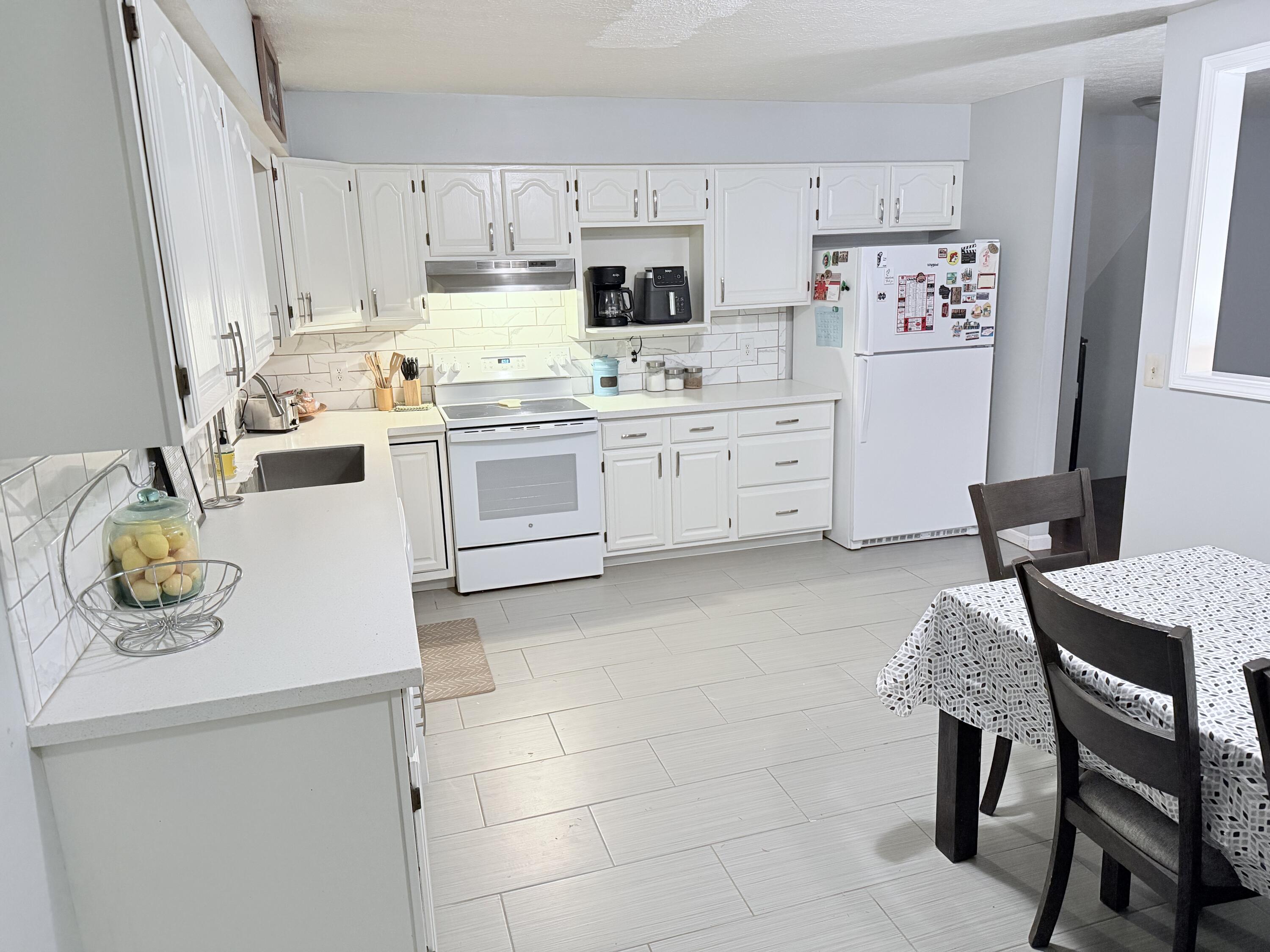 200 Evergreen Drive, Bellefontaine, Ohio 43311