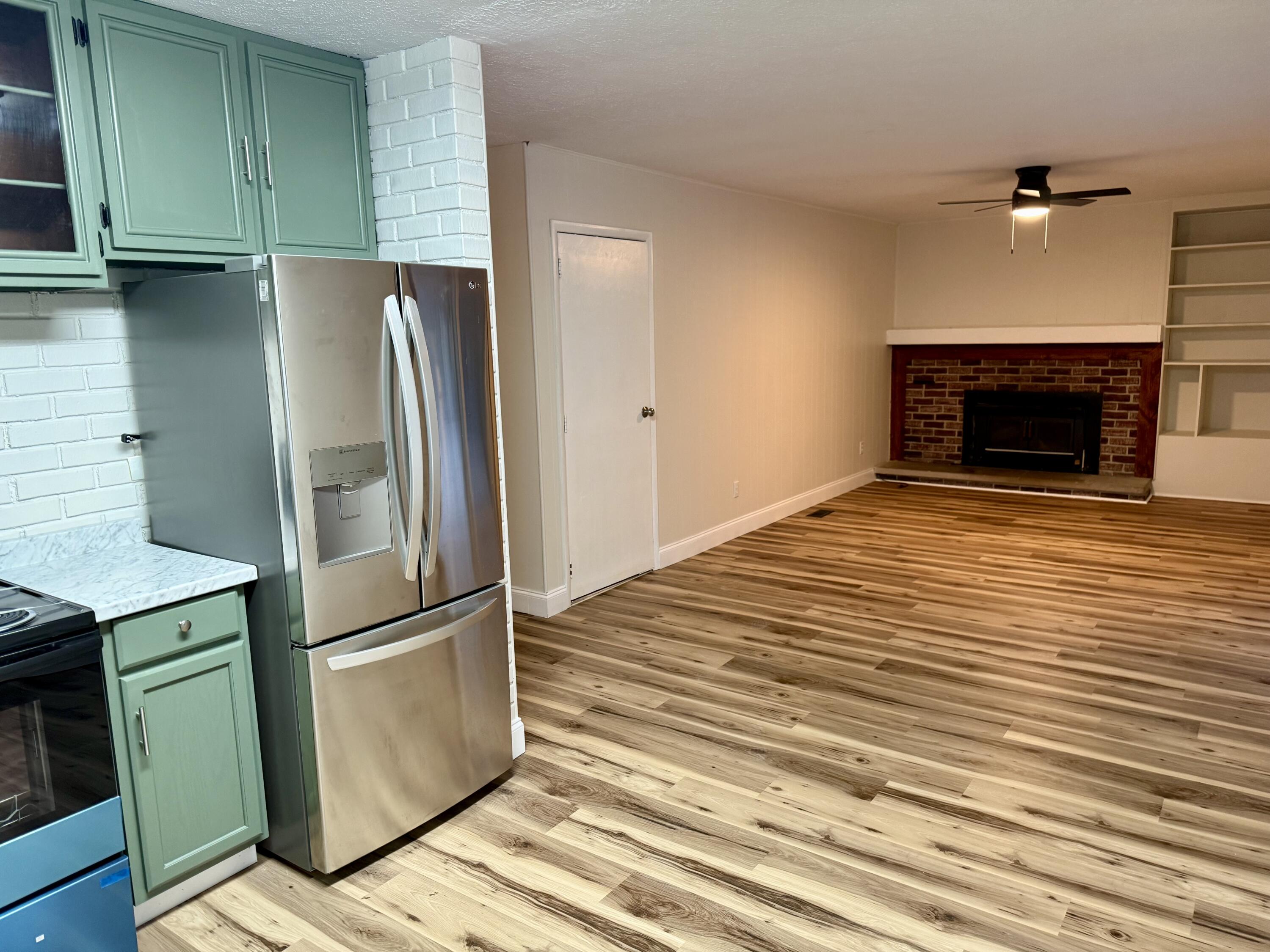 1924 Marinette Drive, Springfield, Ohio 45503