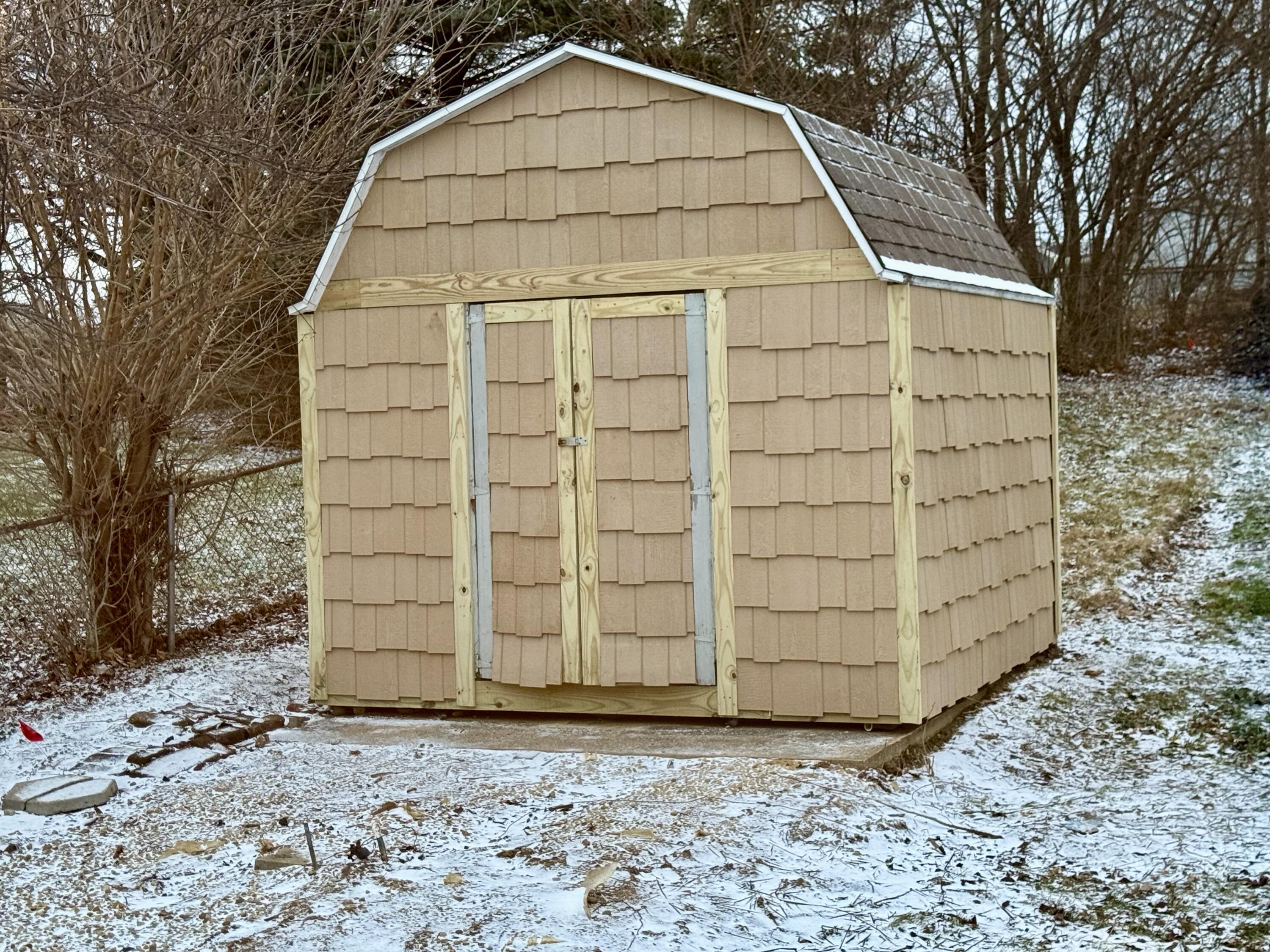 1924 Marinette Drive, Springfield, Ohio 45503