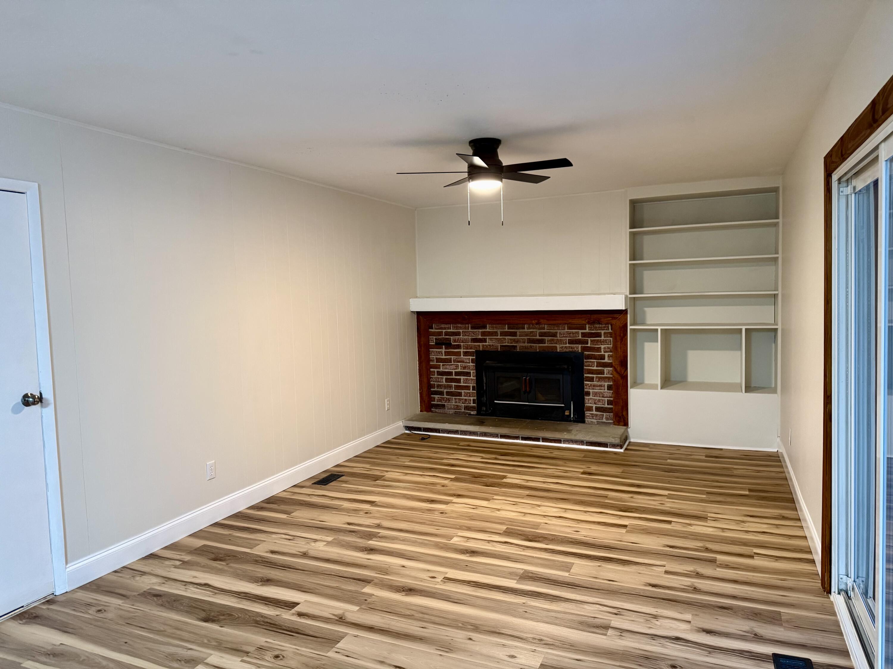 1924 Marinette Drive, Springfield, Ohio 45503