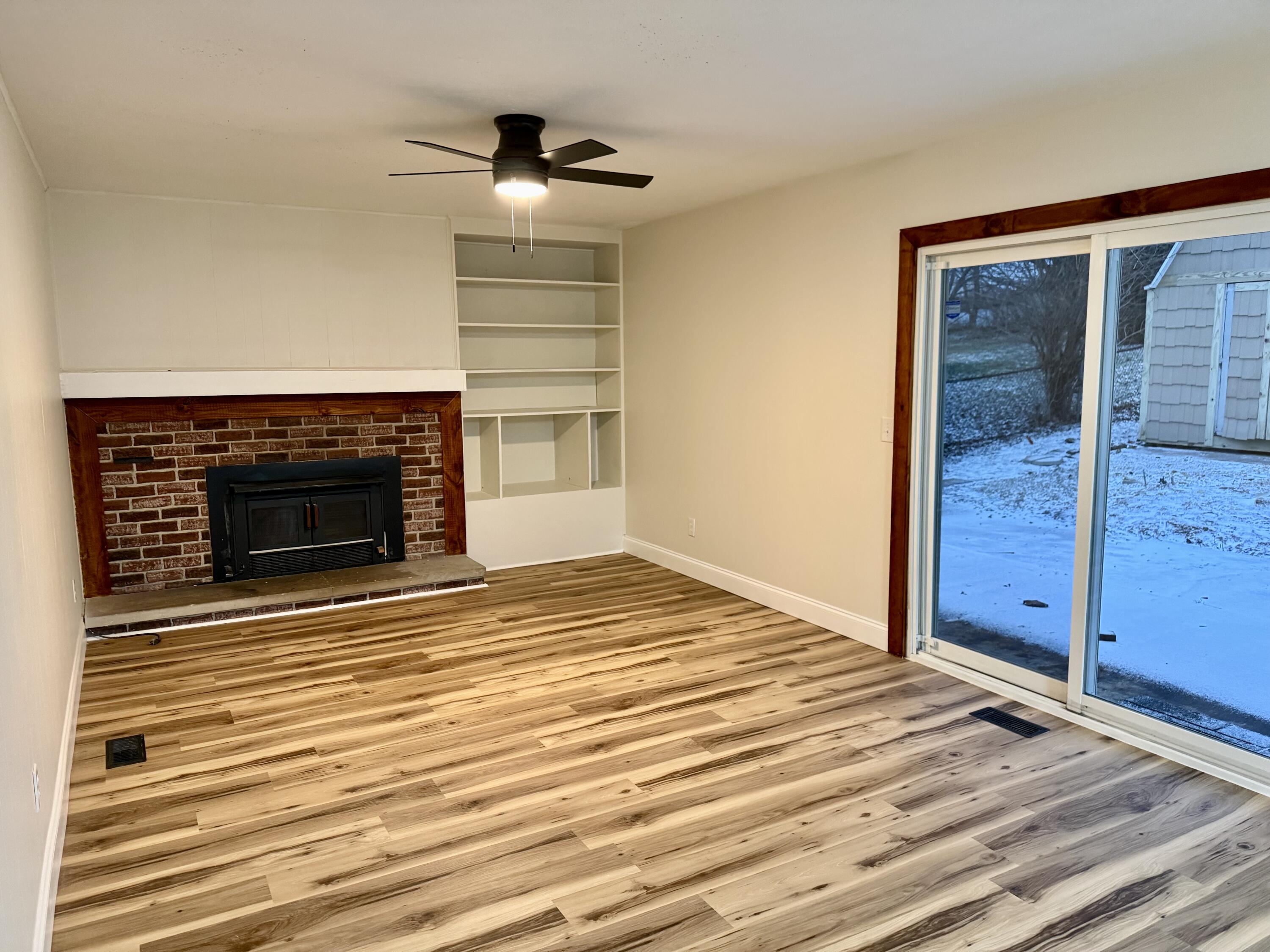 1924 Marinette Drive, Springfield, Ohio 45503