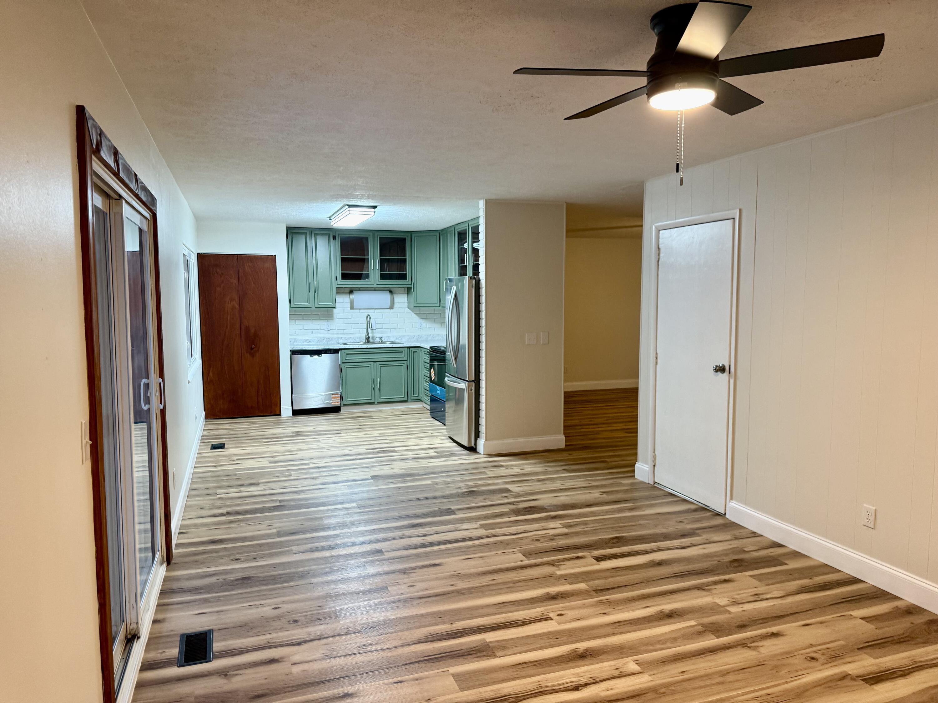 1924 Marinette Drive, Springfield, Ohio 45503