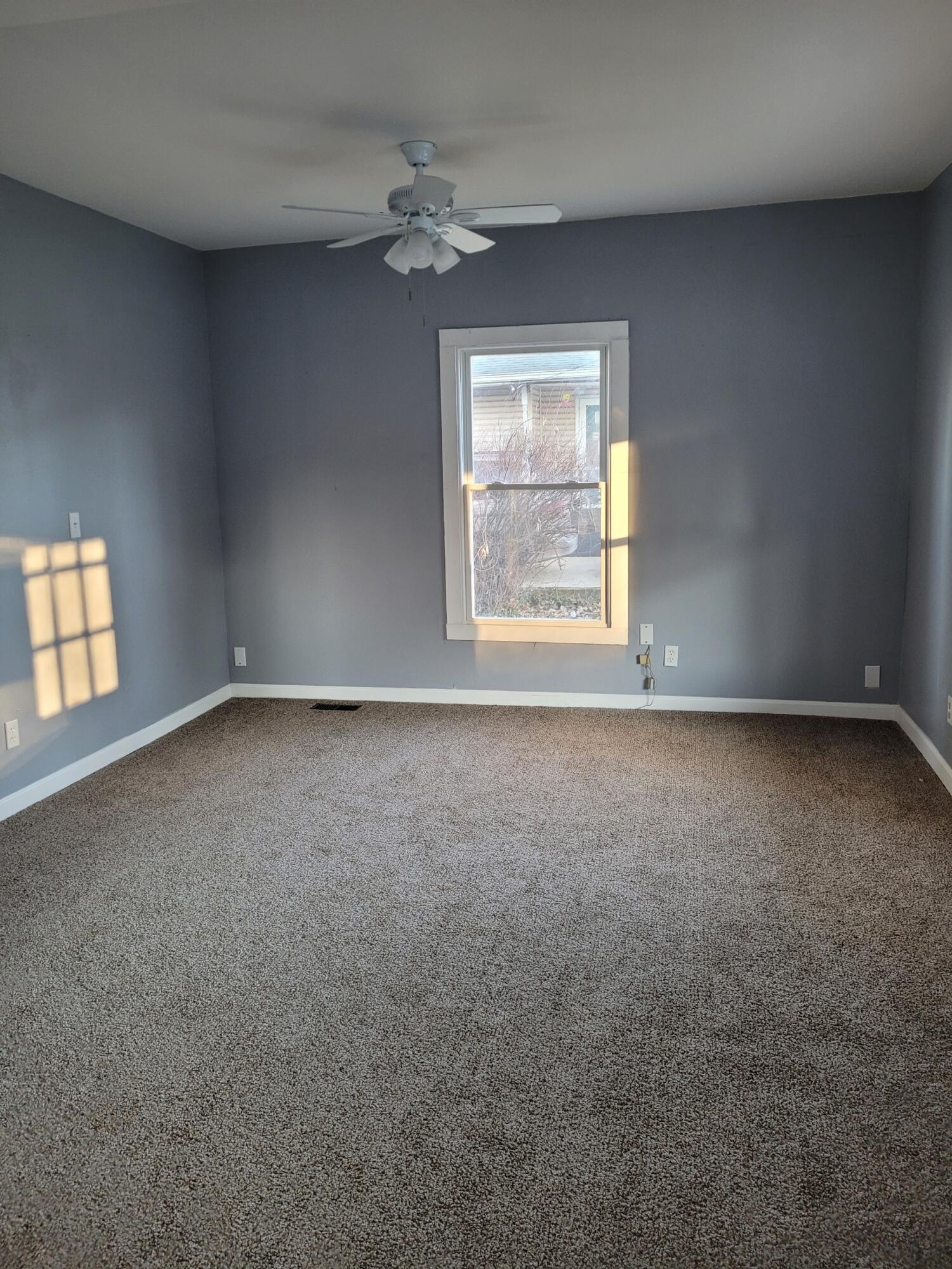 1652 Kenton Street, Springfield, Ohio 45505