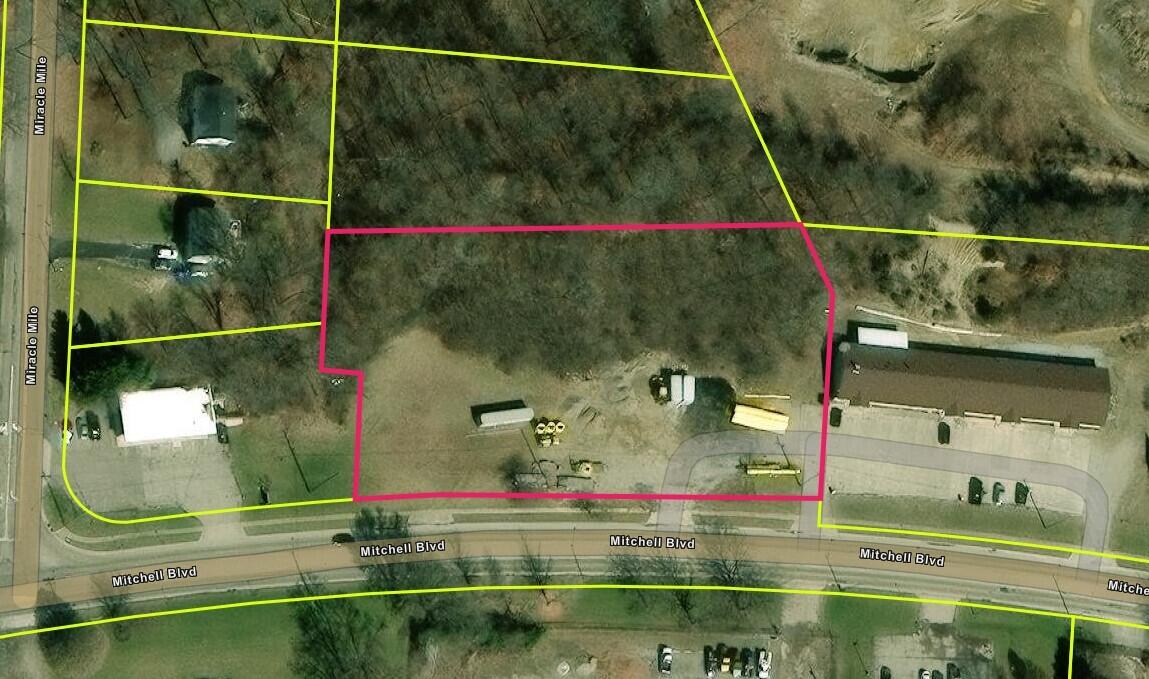 1470 Mitchell Boulevard, Springfield, Ohio 45503