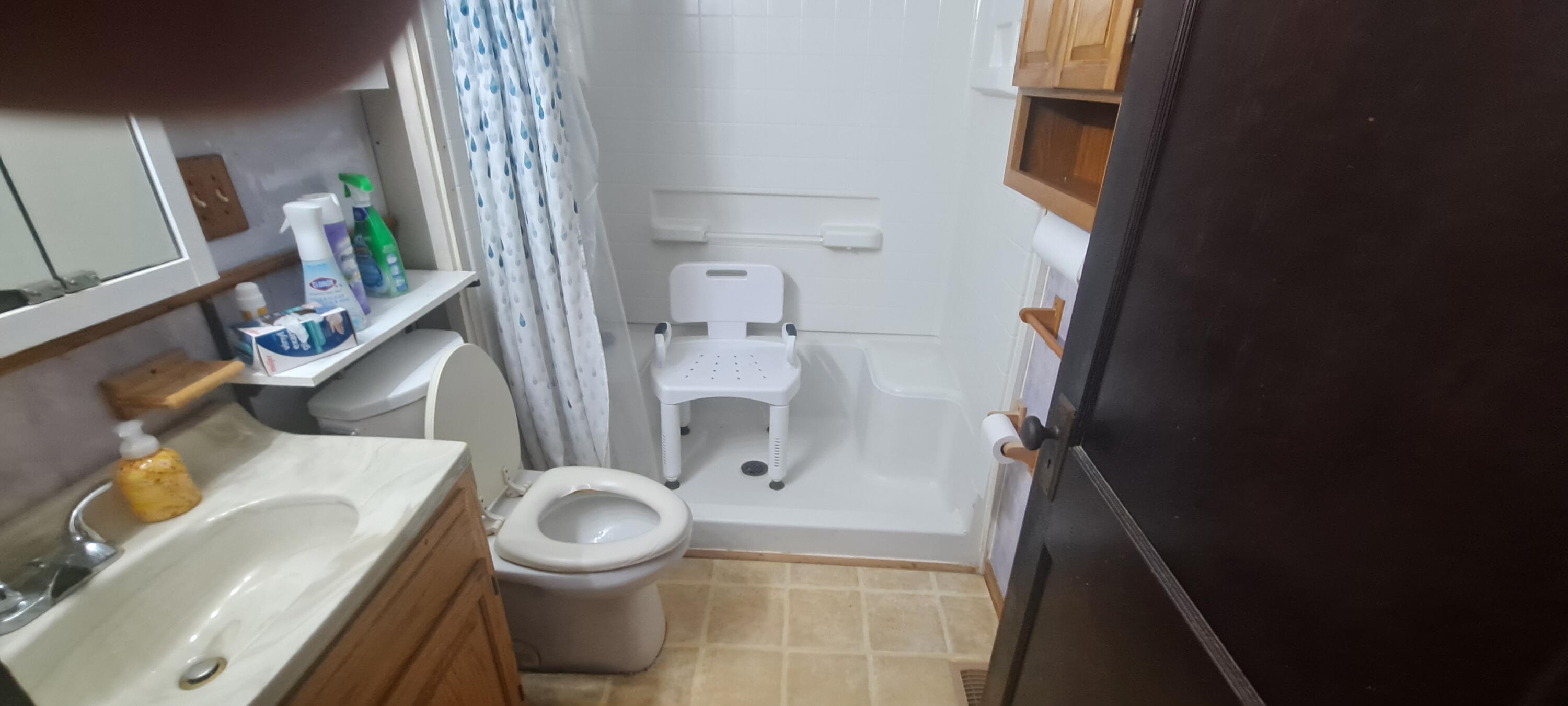 1009 Elm Street, Springfield, Ohio 45503