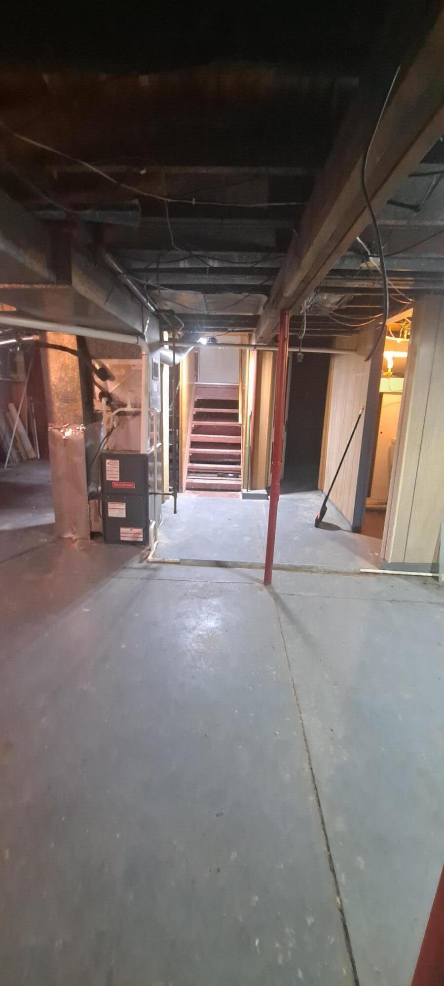 1009 Elm Street, Springfield, Ohio 45503