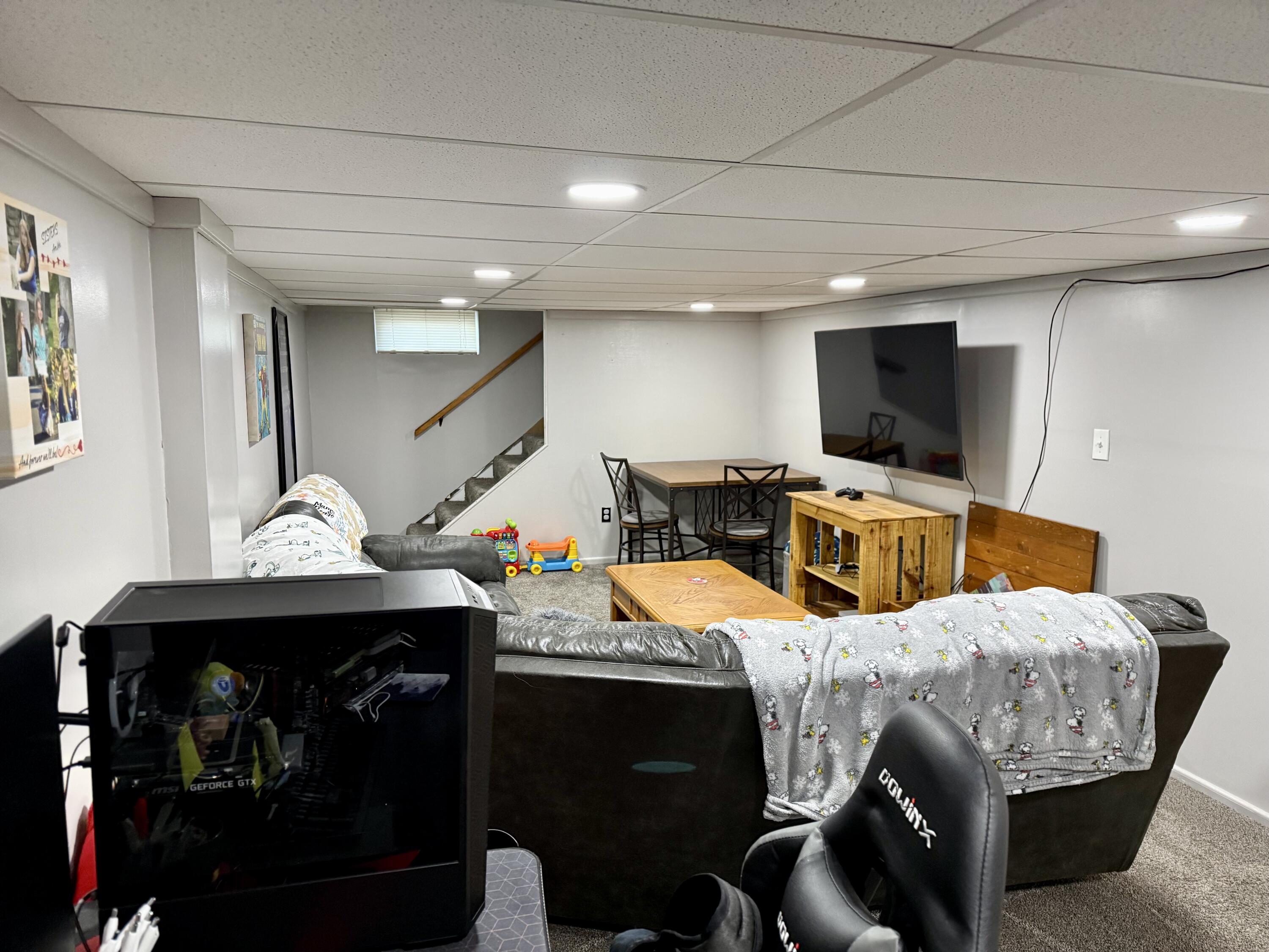 1033 Westmont Circle, Springfield, Ohio 45503