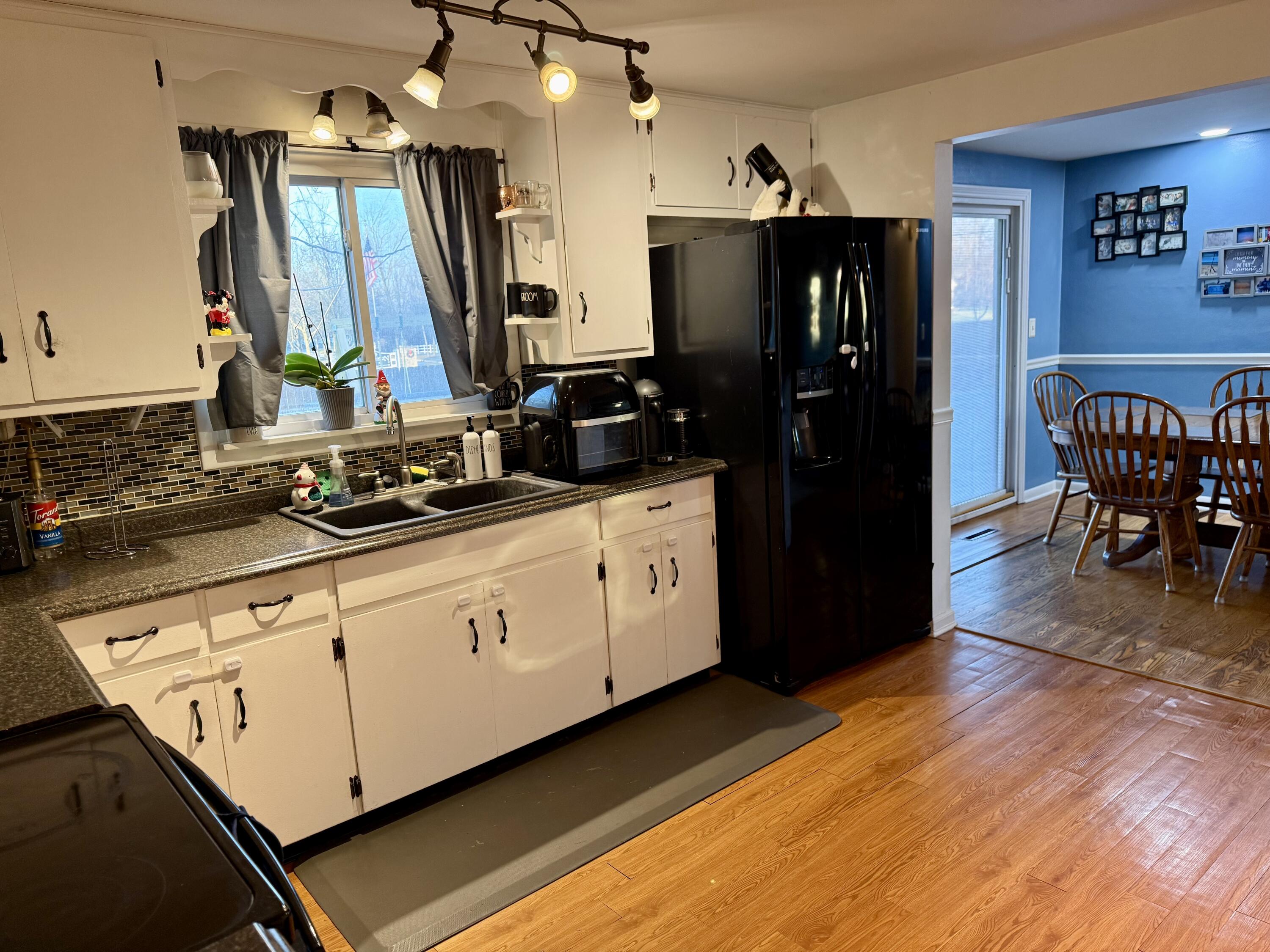 1033 Westmont Circle, Springfield, Ohio 45503