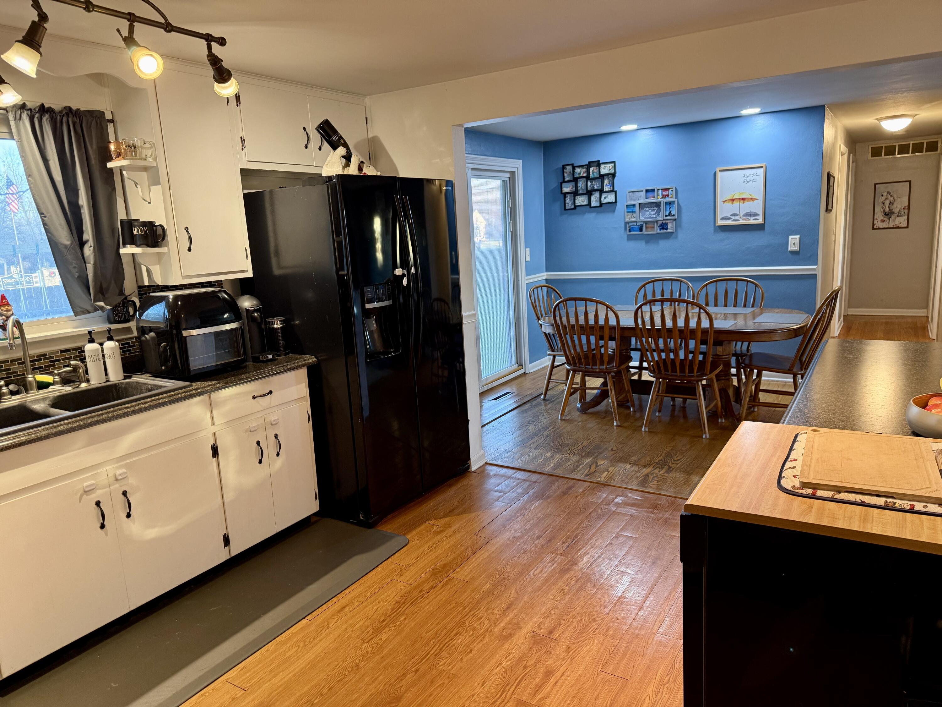 1033 Westmont Circle, Springfield, Ohio 45503