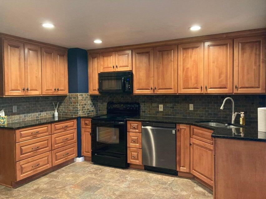 100 Gulfwood Court, Dayton, Ohio 45458