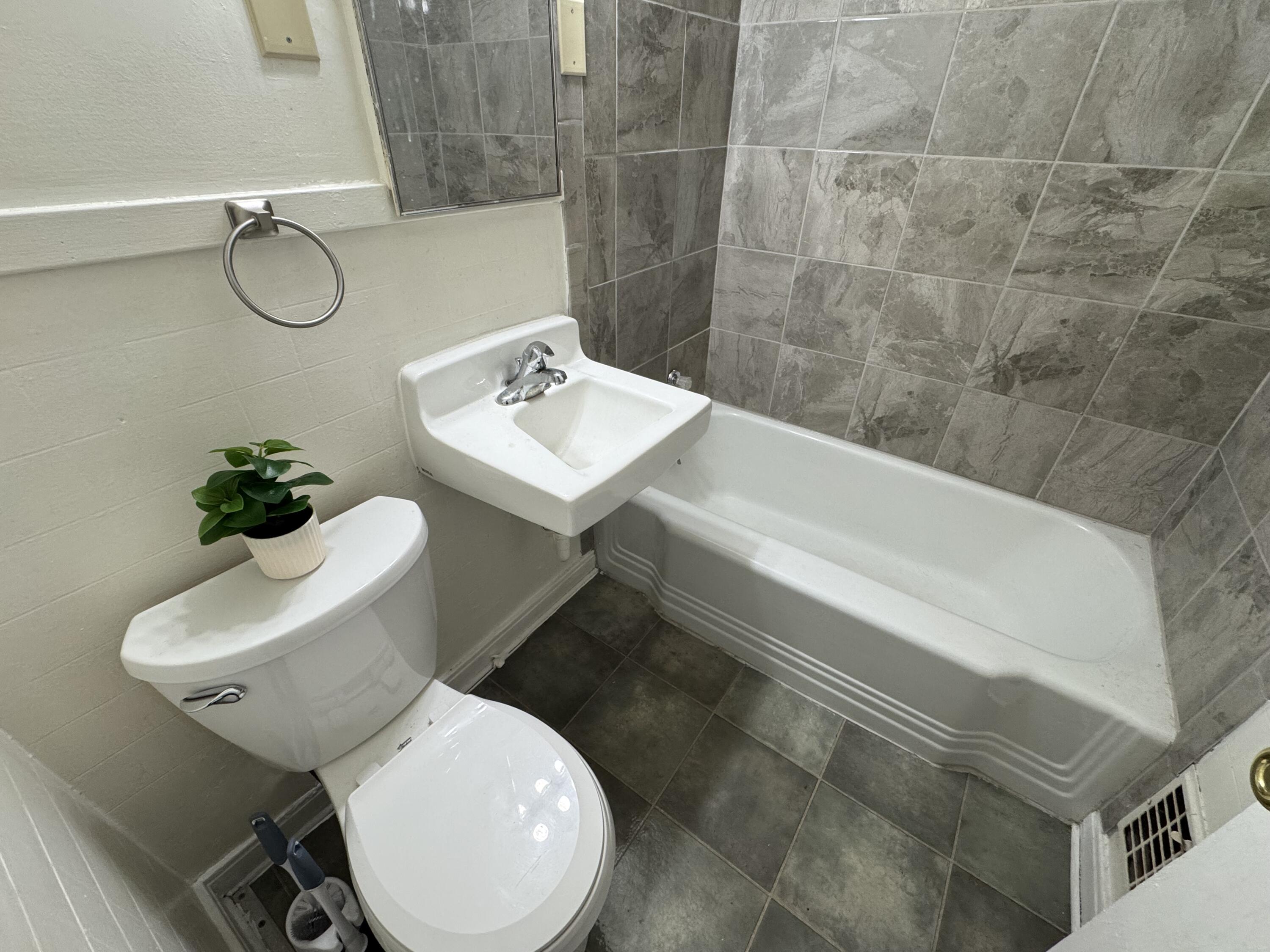 716 Fairview Avenue, Dayton, Ohio 45406