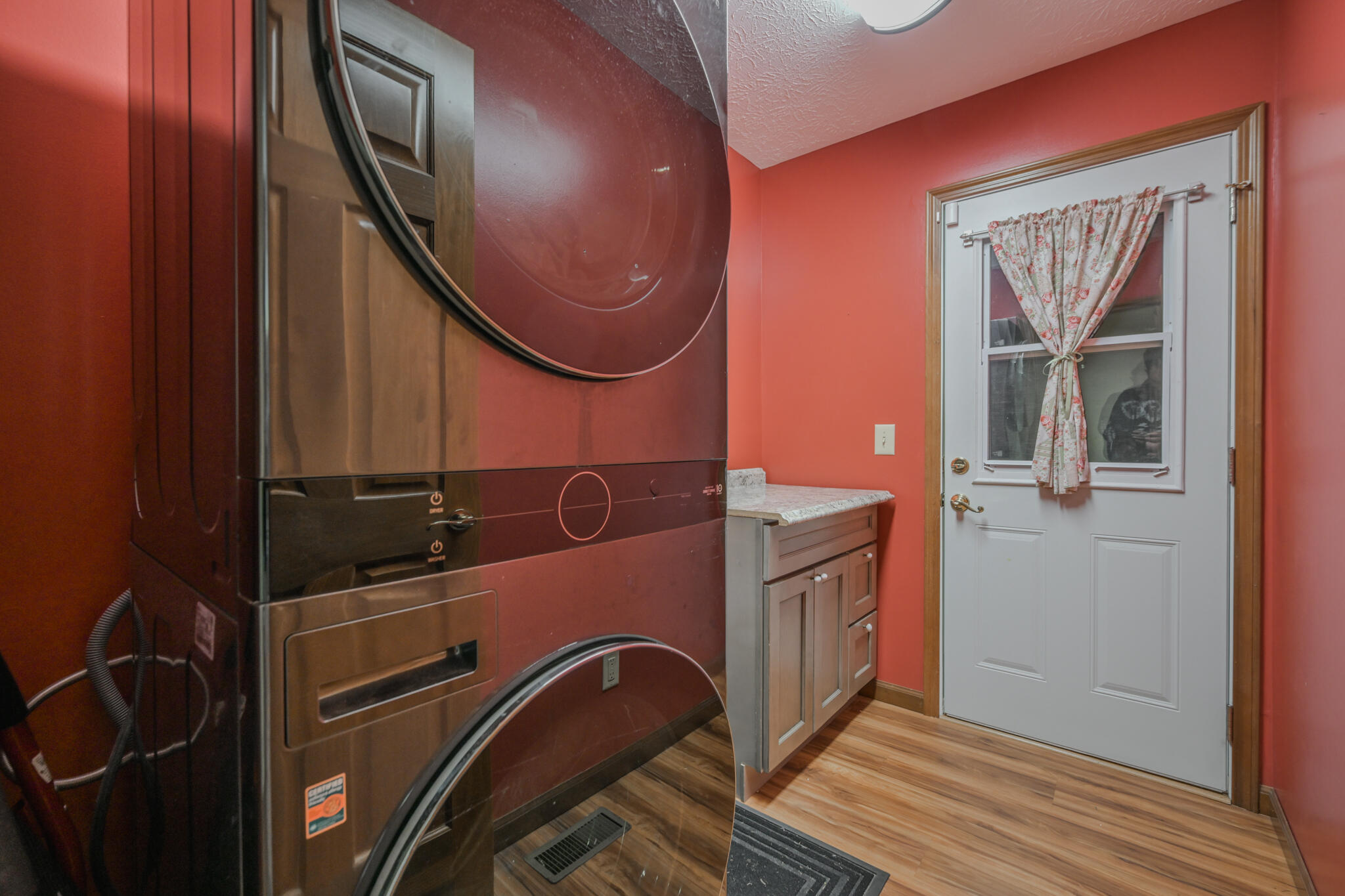 5541 Meissen Drive, Springfield, Ohio 45502