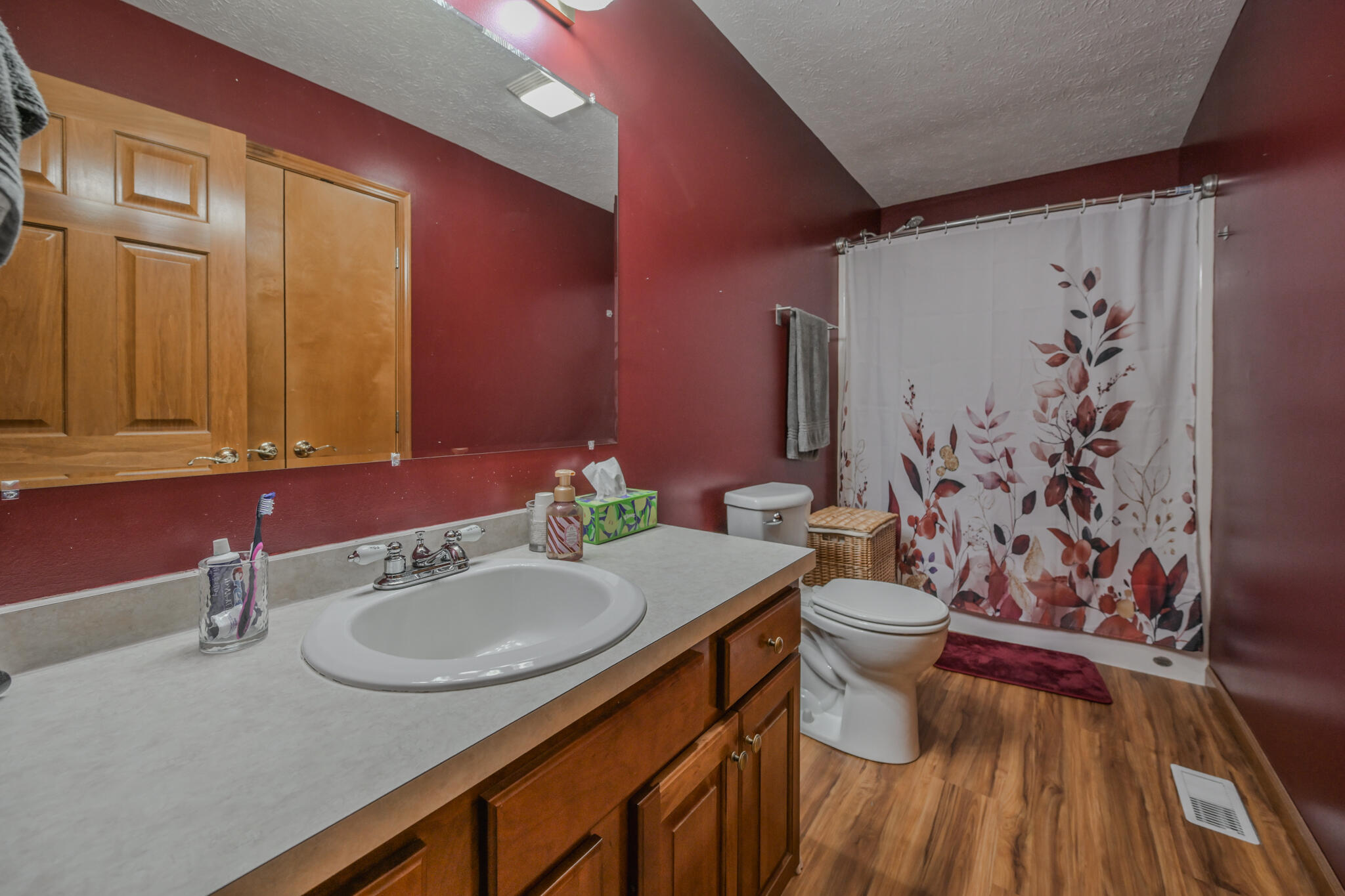 5541 Meissen Drive, Springfield, Ohio 45502