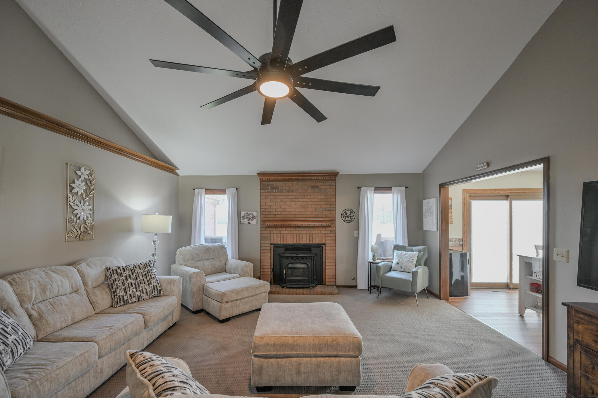 5541 Meissen Drive, Springfield, Ohio 45502