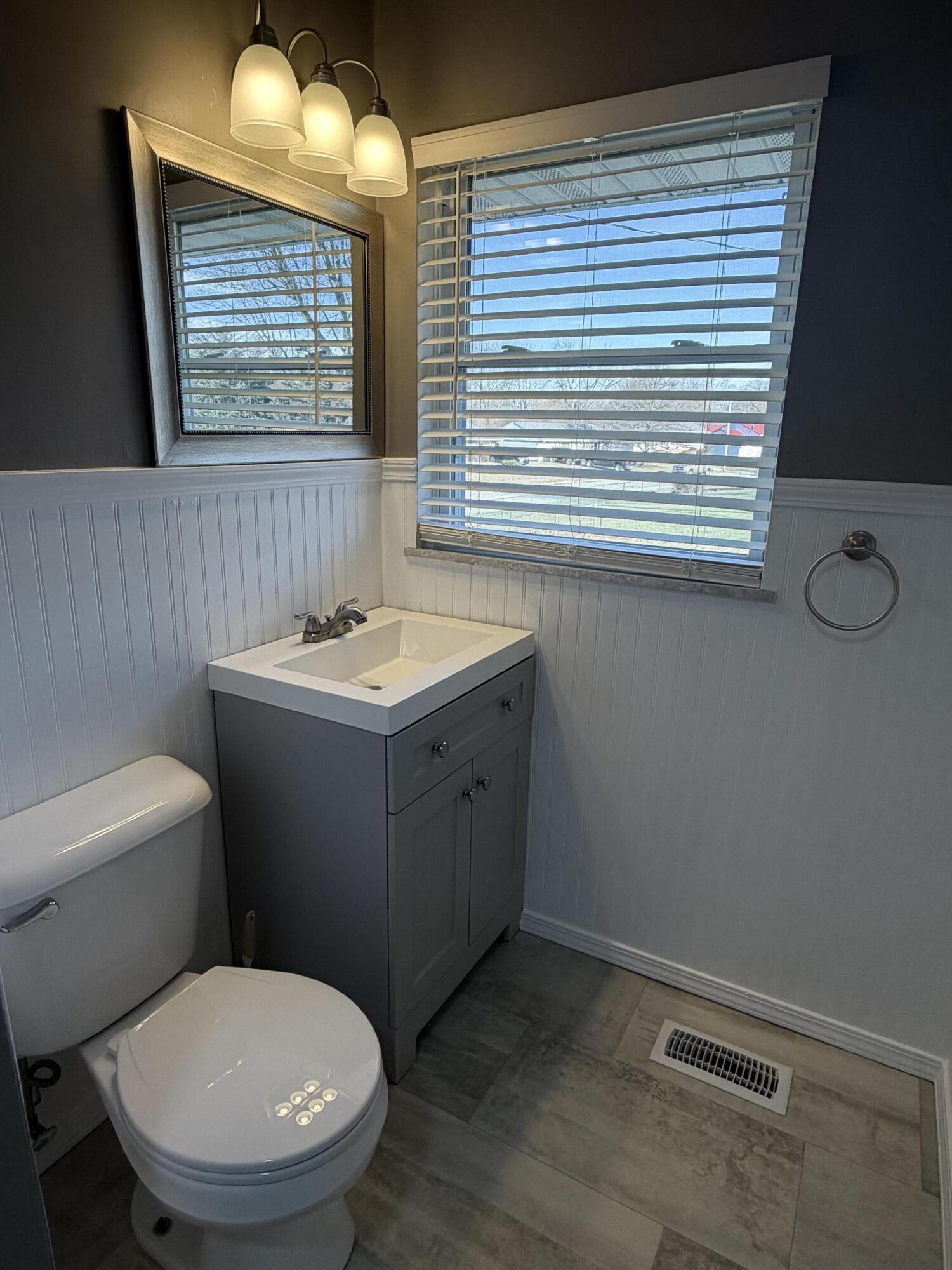 2948 Hyannis Drive, Springfield, Ohio 45503