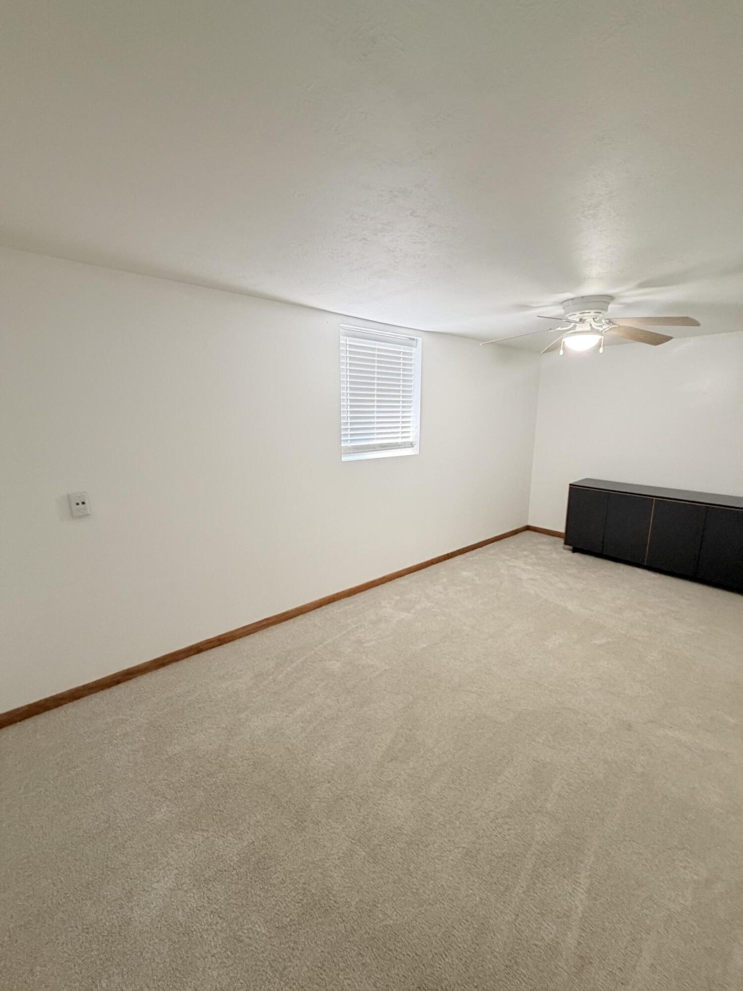 2948 Hyannis Drive, Springfield, Ohio 45503