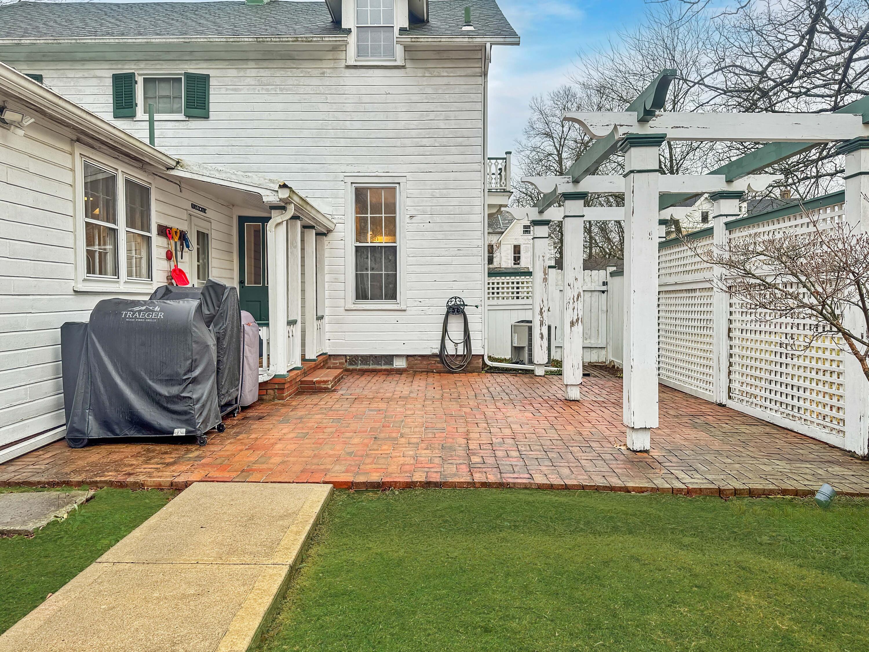 325 Reynolds Street, Urbana, Ohio 43078