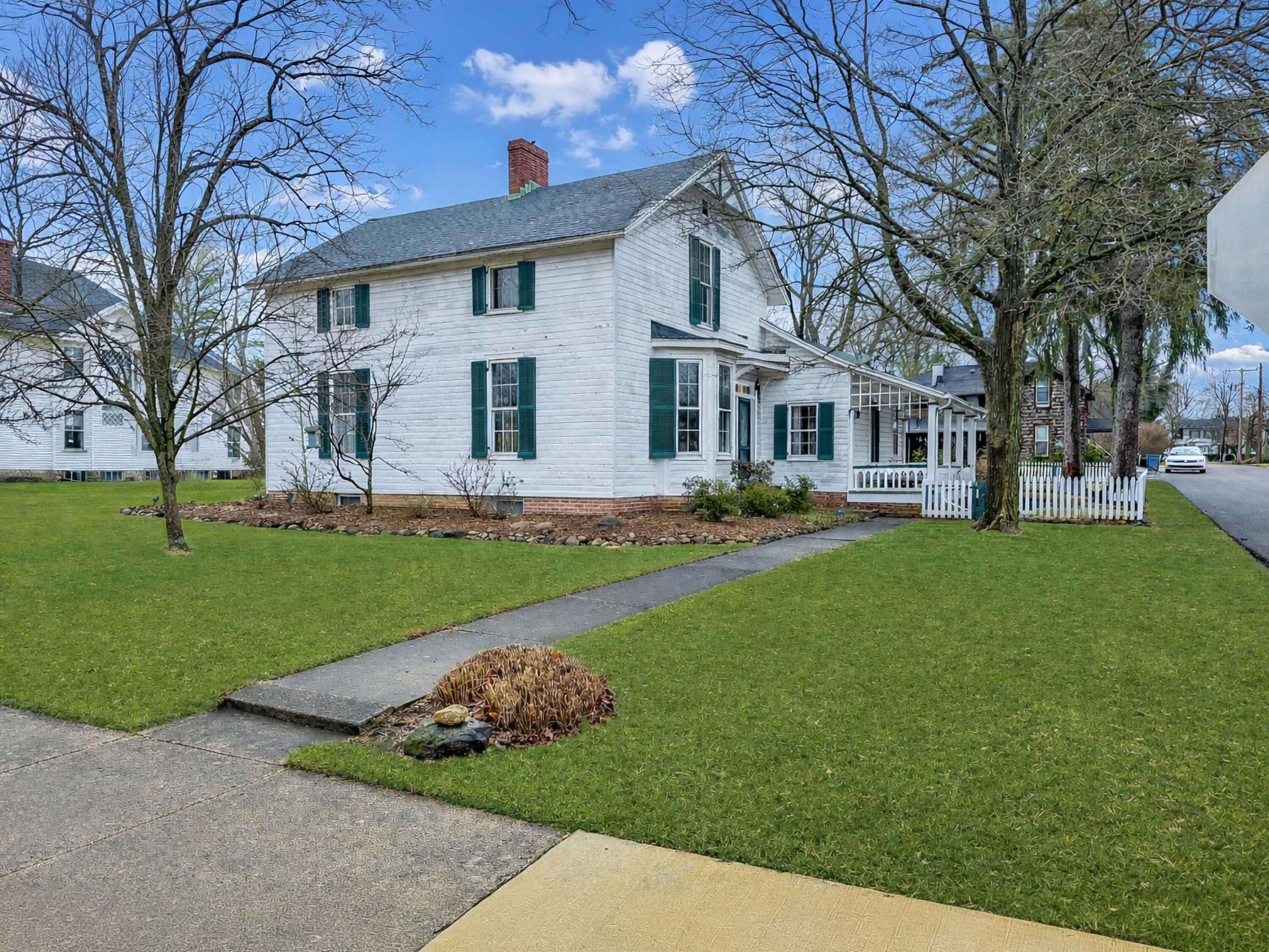 325 Reynolds Street, Urbana, Ohio 43078