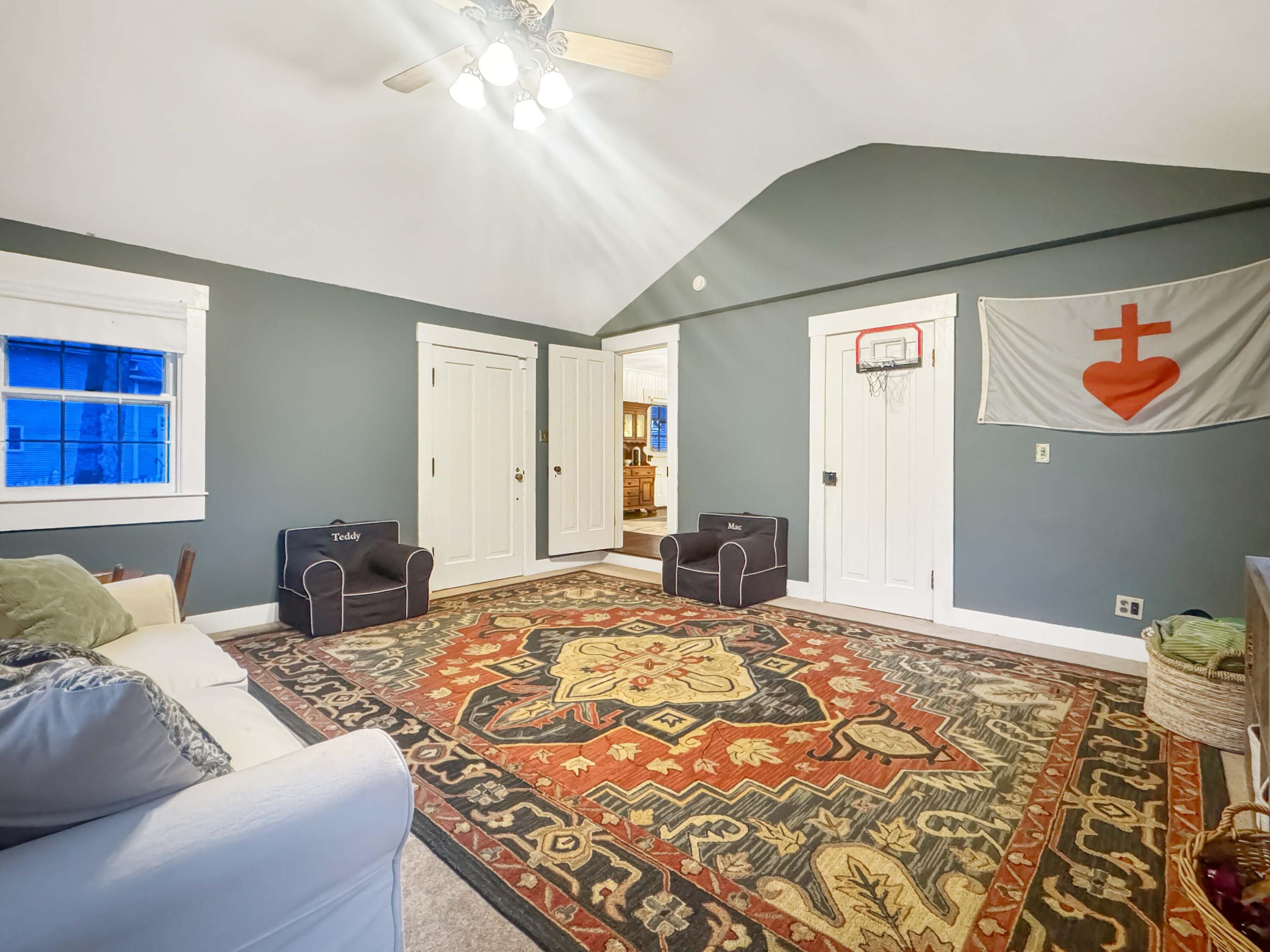 325 Reynolds Street, Urbana, Ohio 43078