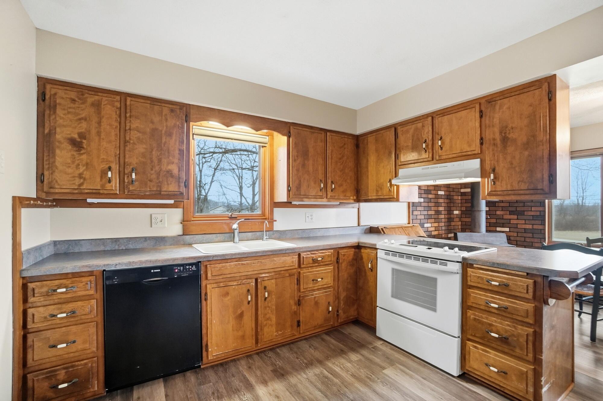 6558 State Route 571, Tipp City, Ohio 45371