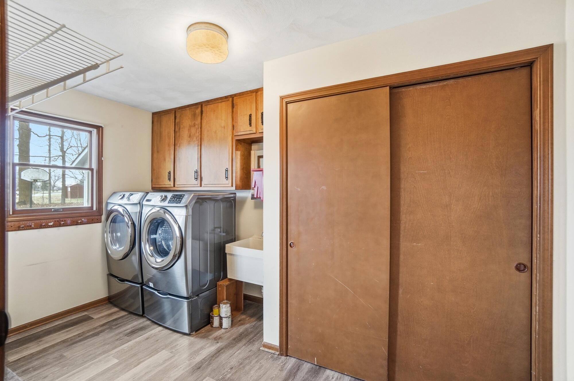 6558 State Route 571, Tipp City, Ohio 45371