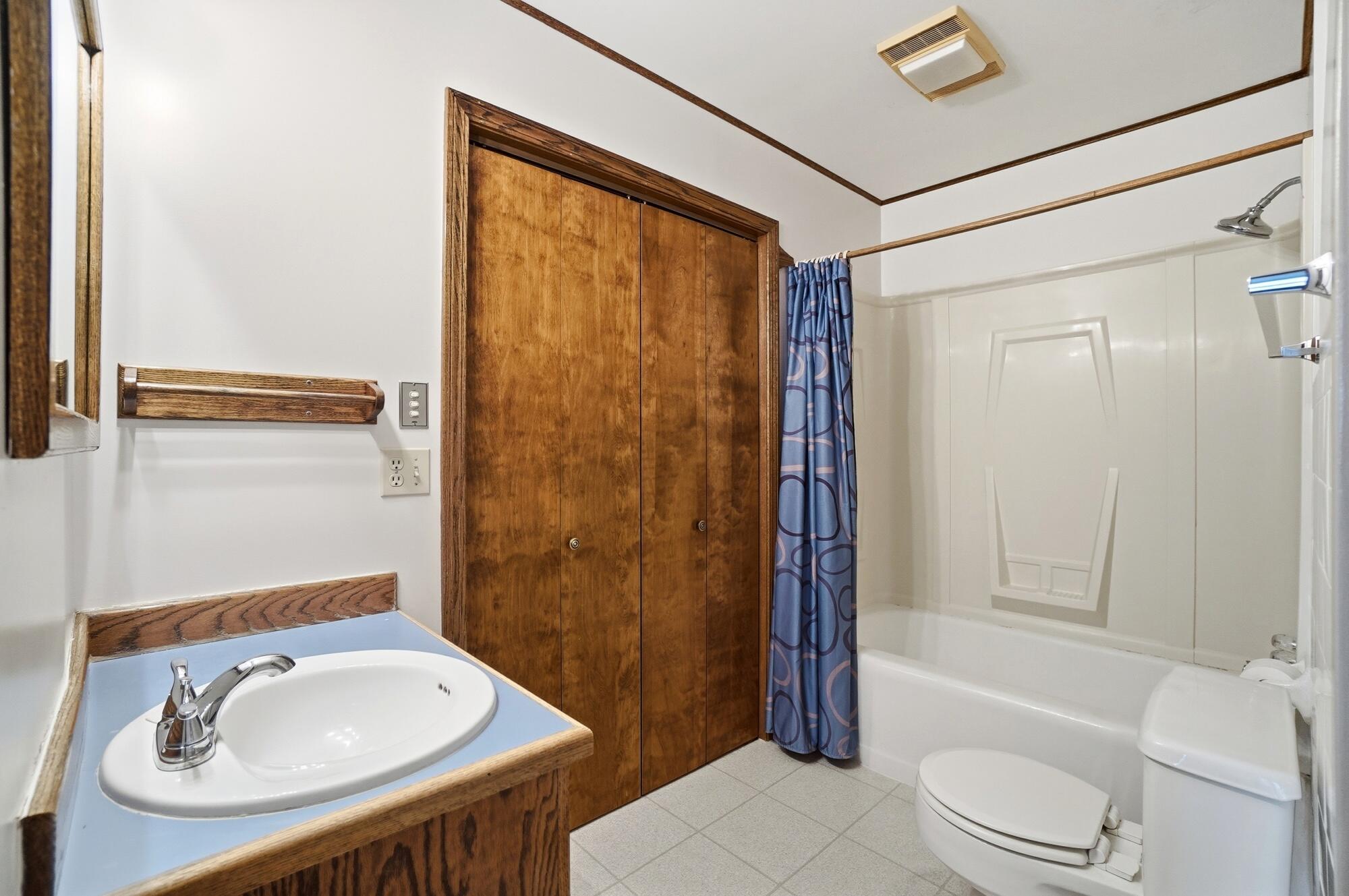 6558 State Route 571, Tipp City, Ohio 45371