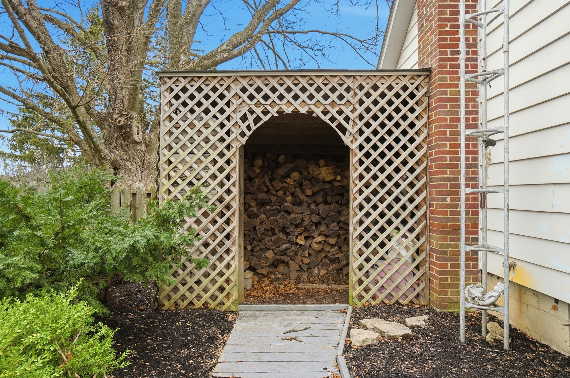 6558 State Route 571, Tipp City, Ohio 45371