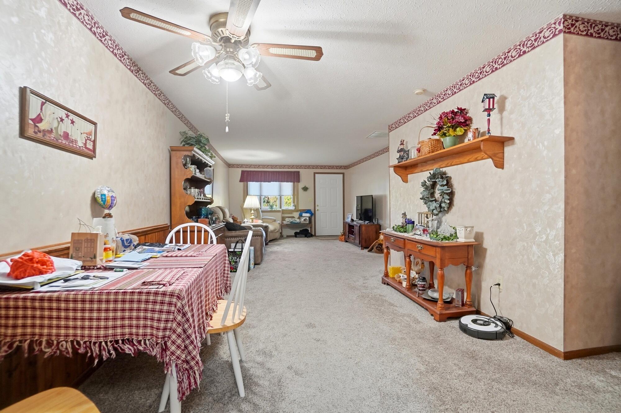 4446 Ridgewood East Road, Springfield, Ohio 45503