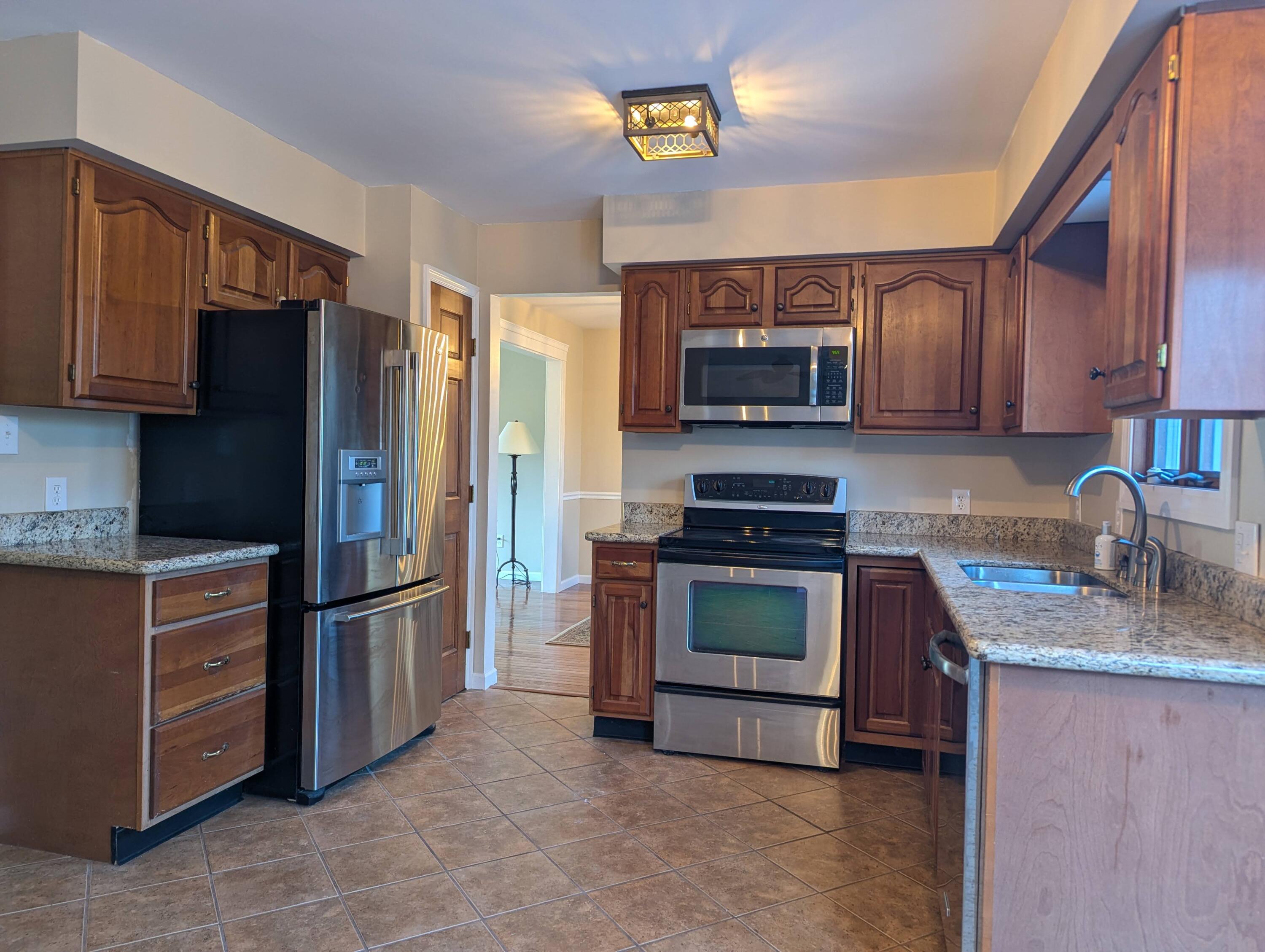 3530 Heatherwood Avenue, Springfield, Ohio 45503