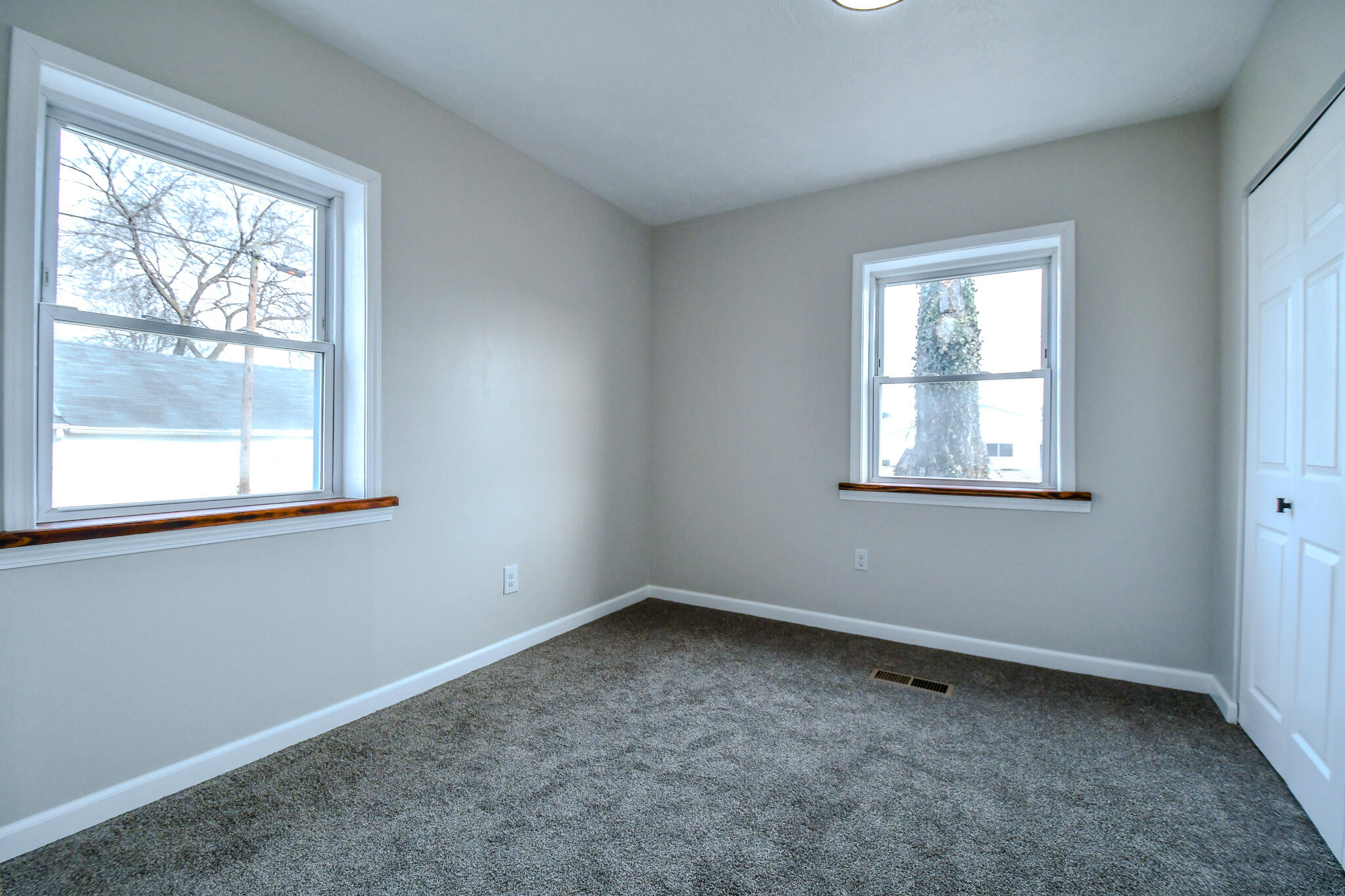 1885 Lake Road, Medway, Ohio 45341