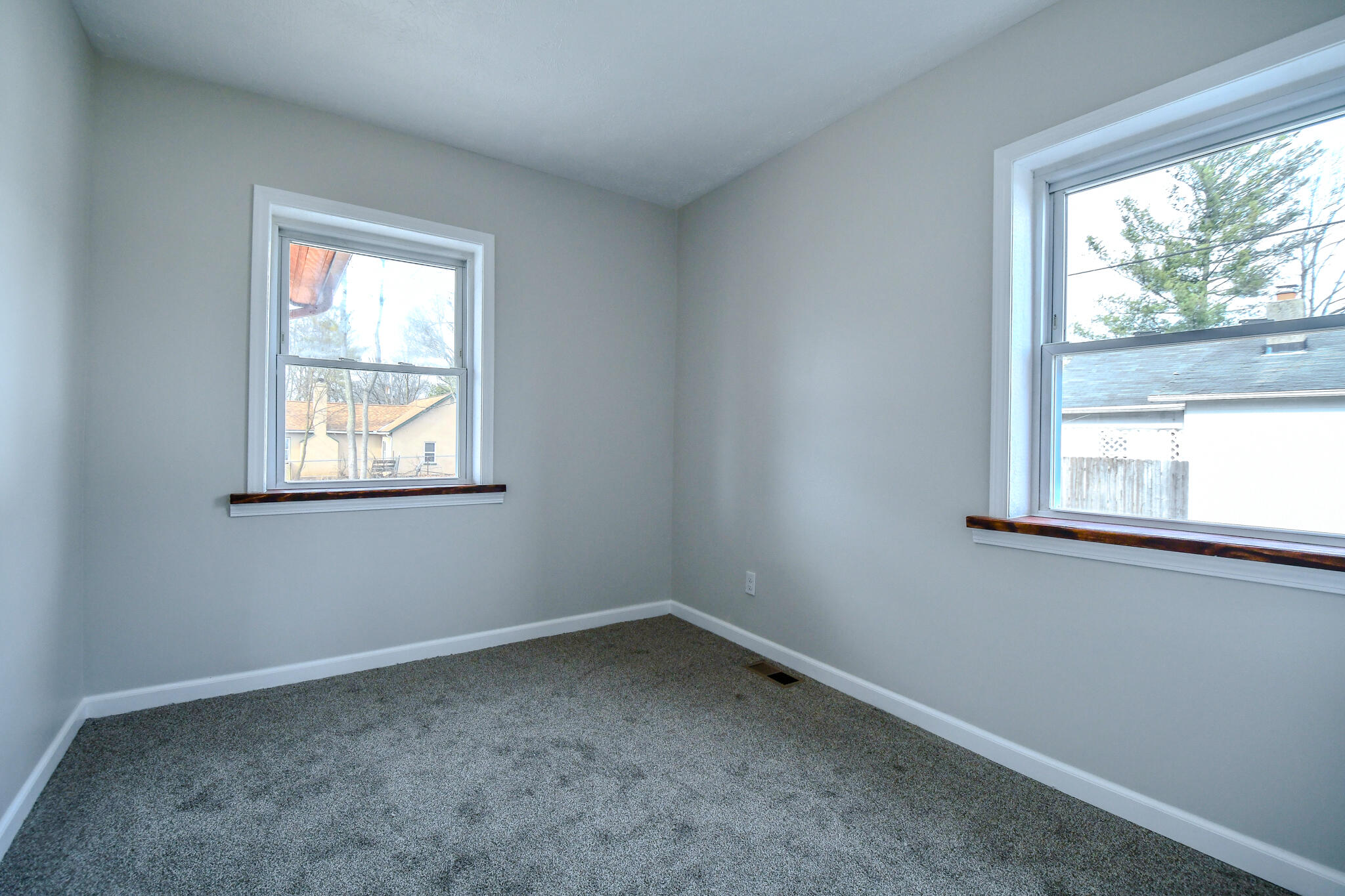 1885 Lake Road, Medway, Ohio 45341