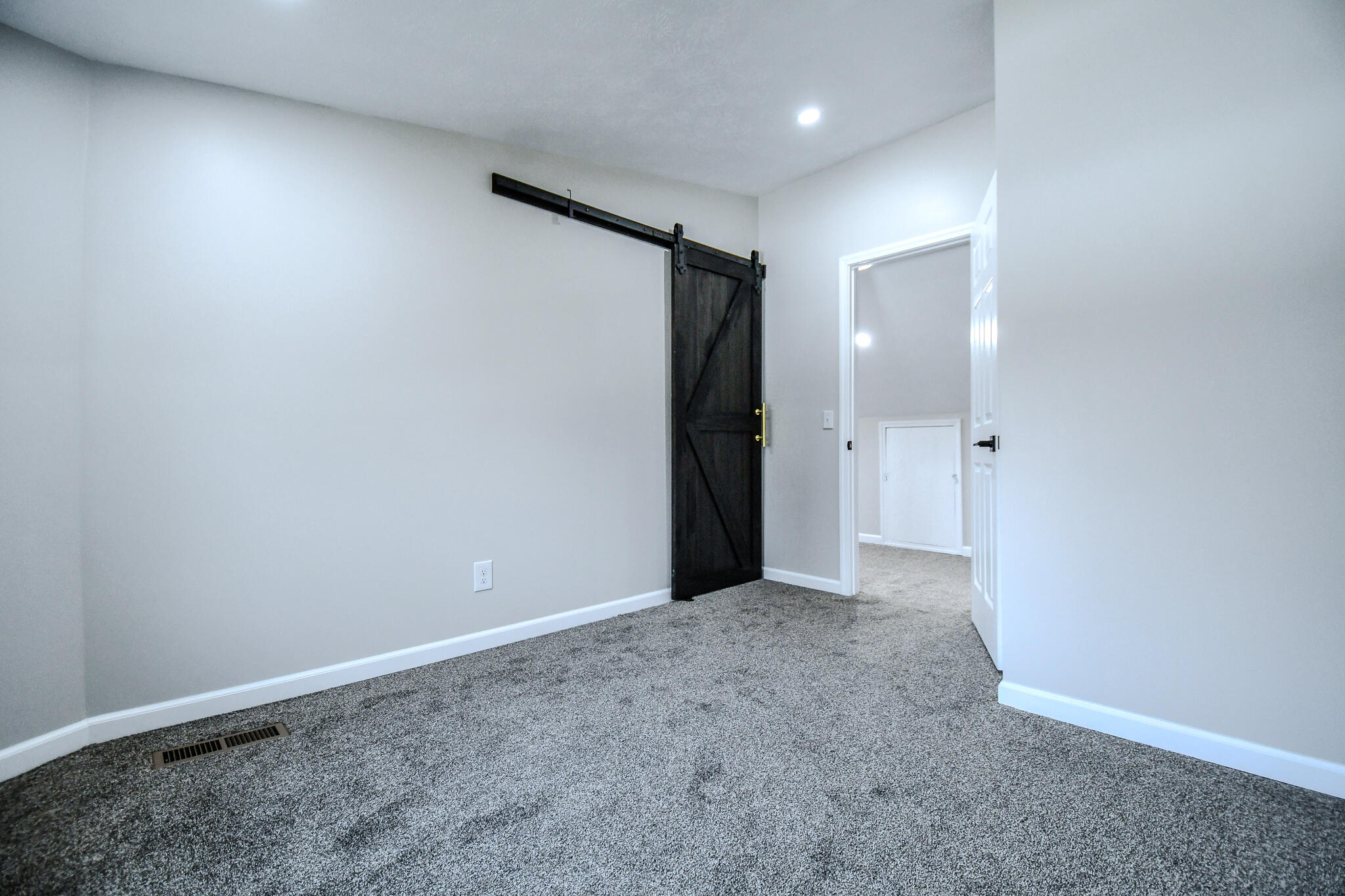 1885 Lake Road, Medway, Ohio 45341