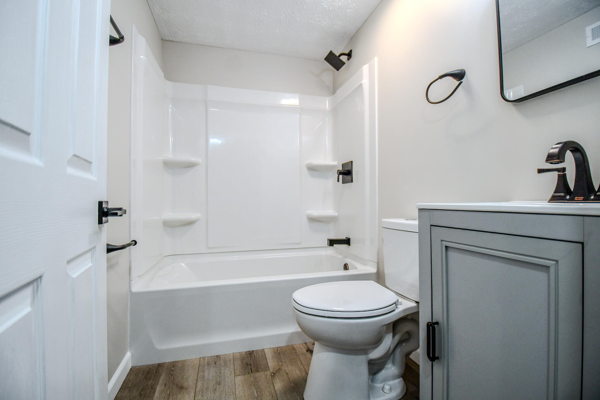 1885 Lake Road, Medway, Ohio 45341