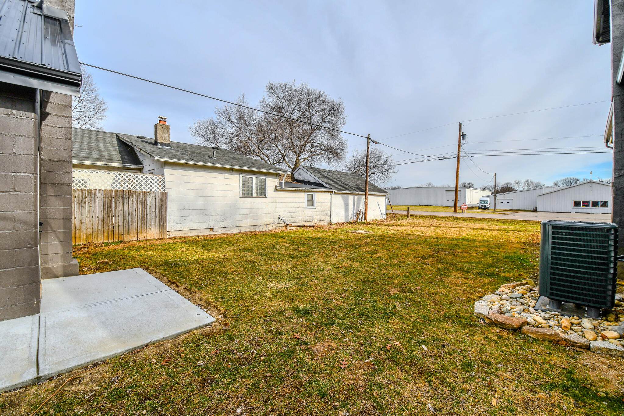 1885 Lake Road, Medway, Ohio 45341