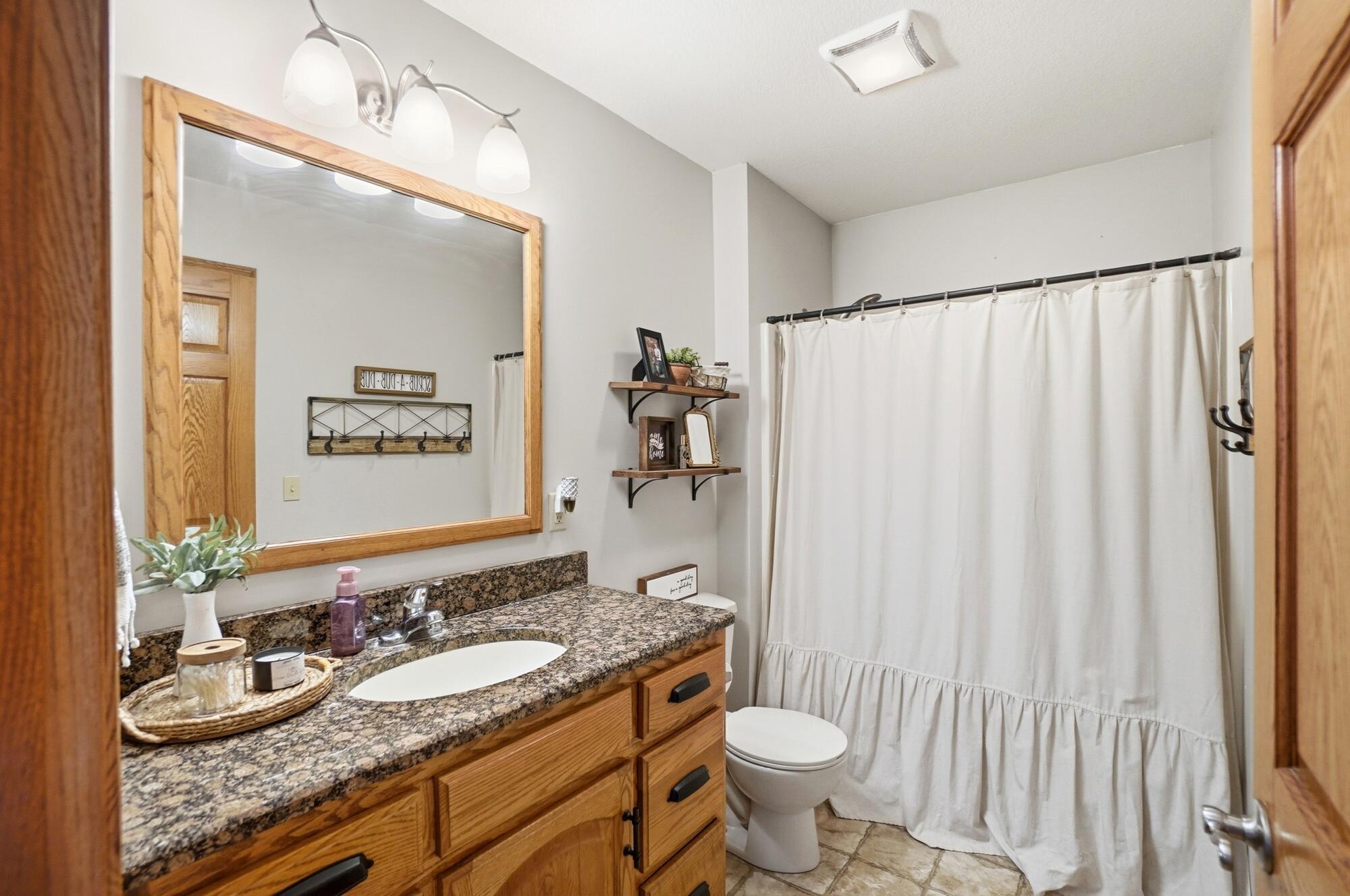 32 Kyle Drive, Wapakoneta, Ohio 45895