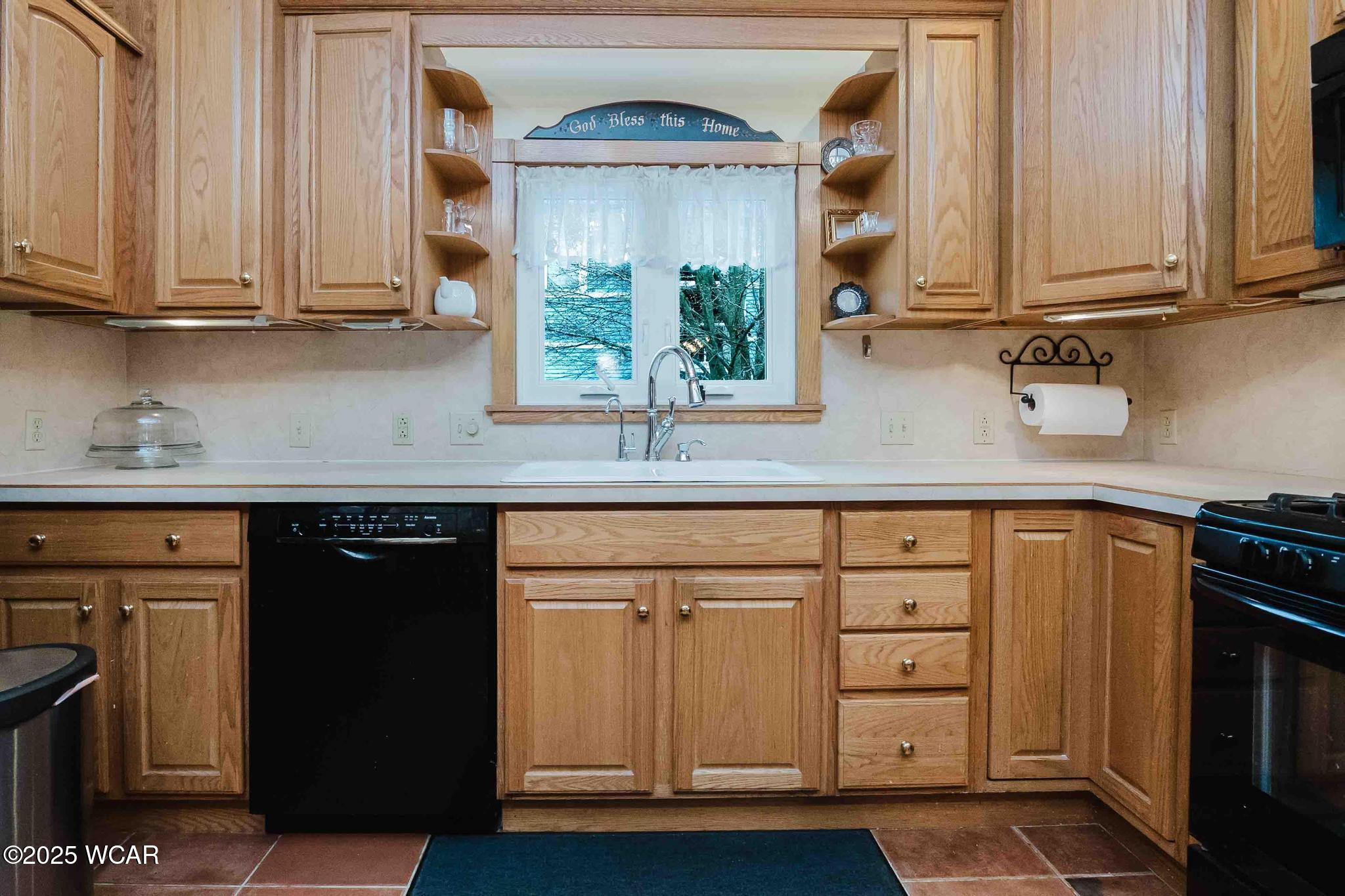 409 Main Street, Bluffton, Ohio