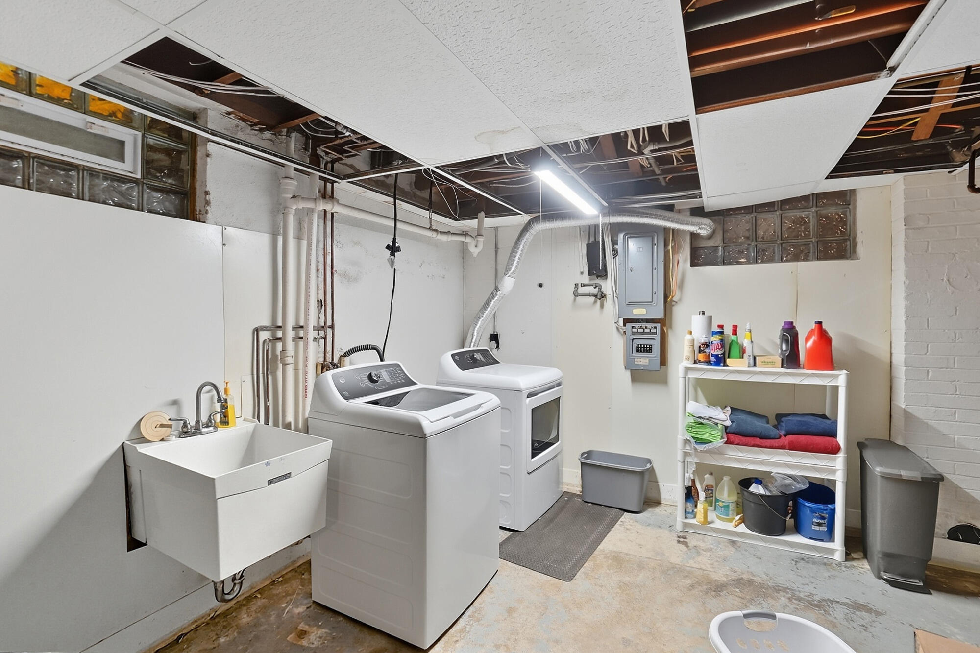 2002 Fountain Boulevard, Springfield, Ohio 45504