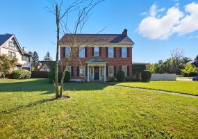 2002 Fountain Boulevard, Springfield, Ohio 45504, 3 Bedrooms Bedrooms, ,2 BathroomsBathrooms,Residential,For Sale,Fountain,1041917