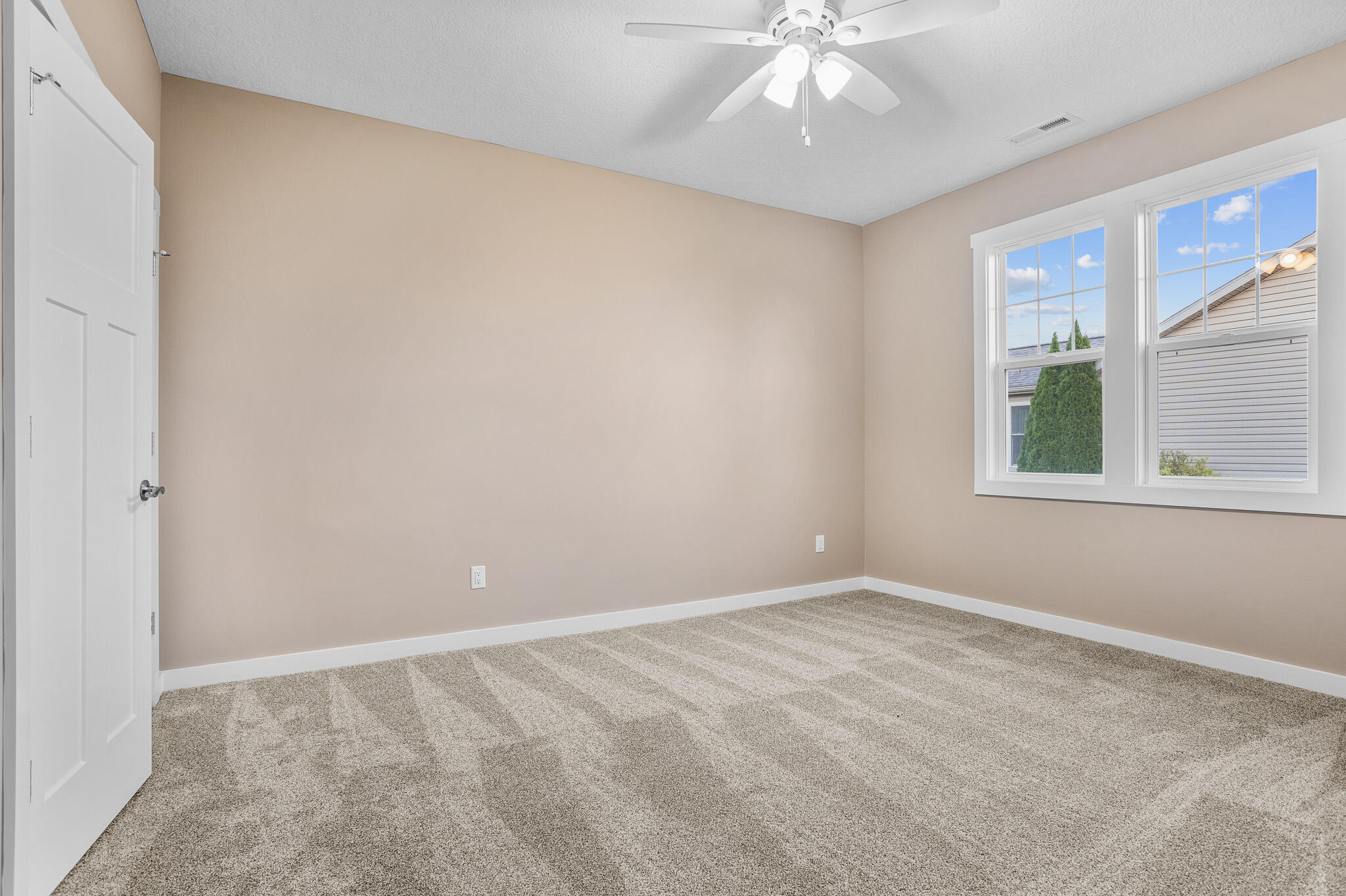 9907 Barnum Road, Piqua, Ohio 45356